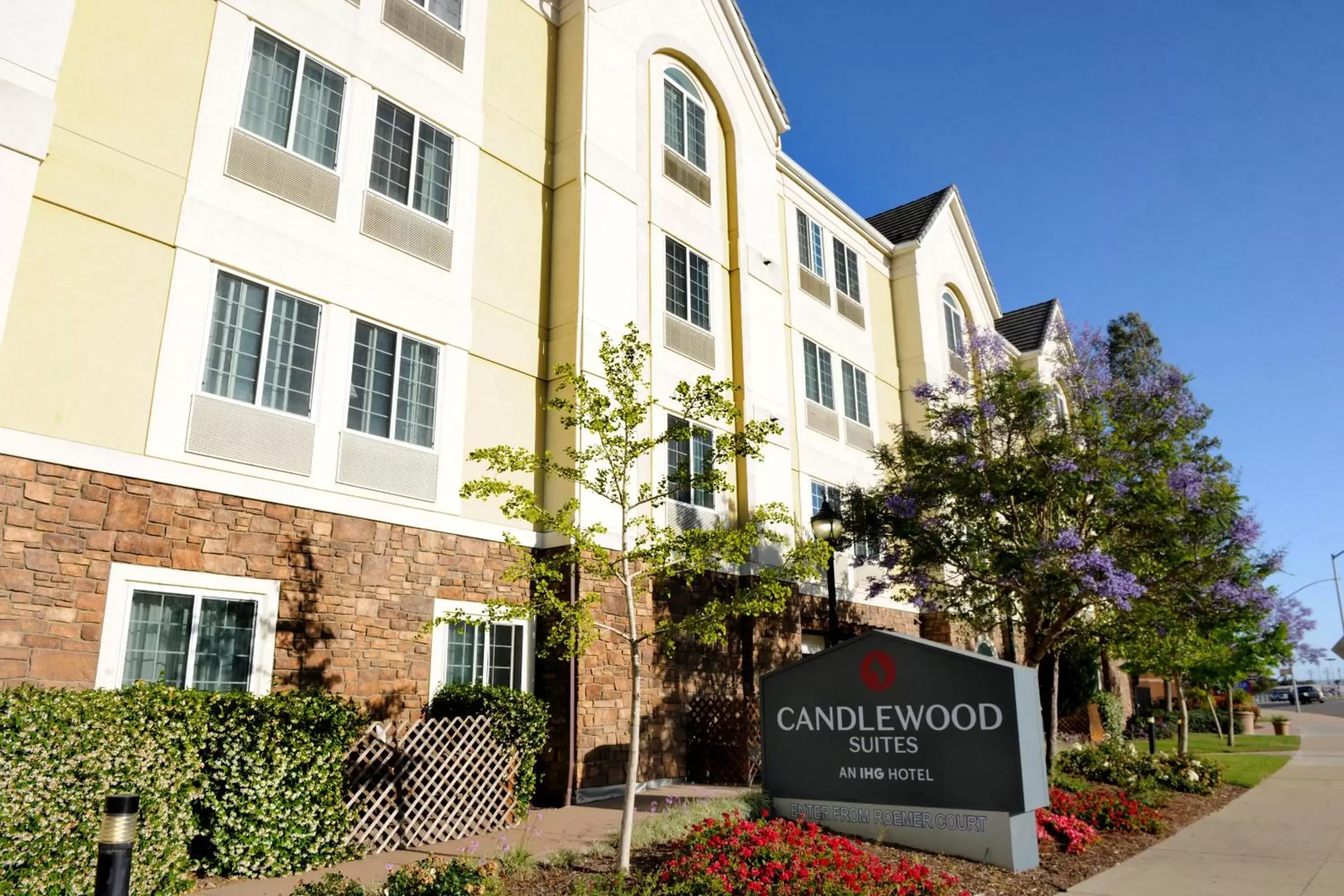Property building in Candlewood Suites Santa Maria, an IHG Hotel