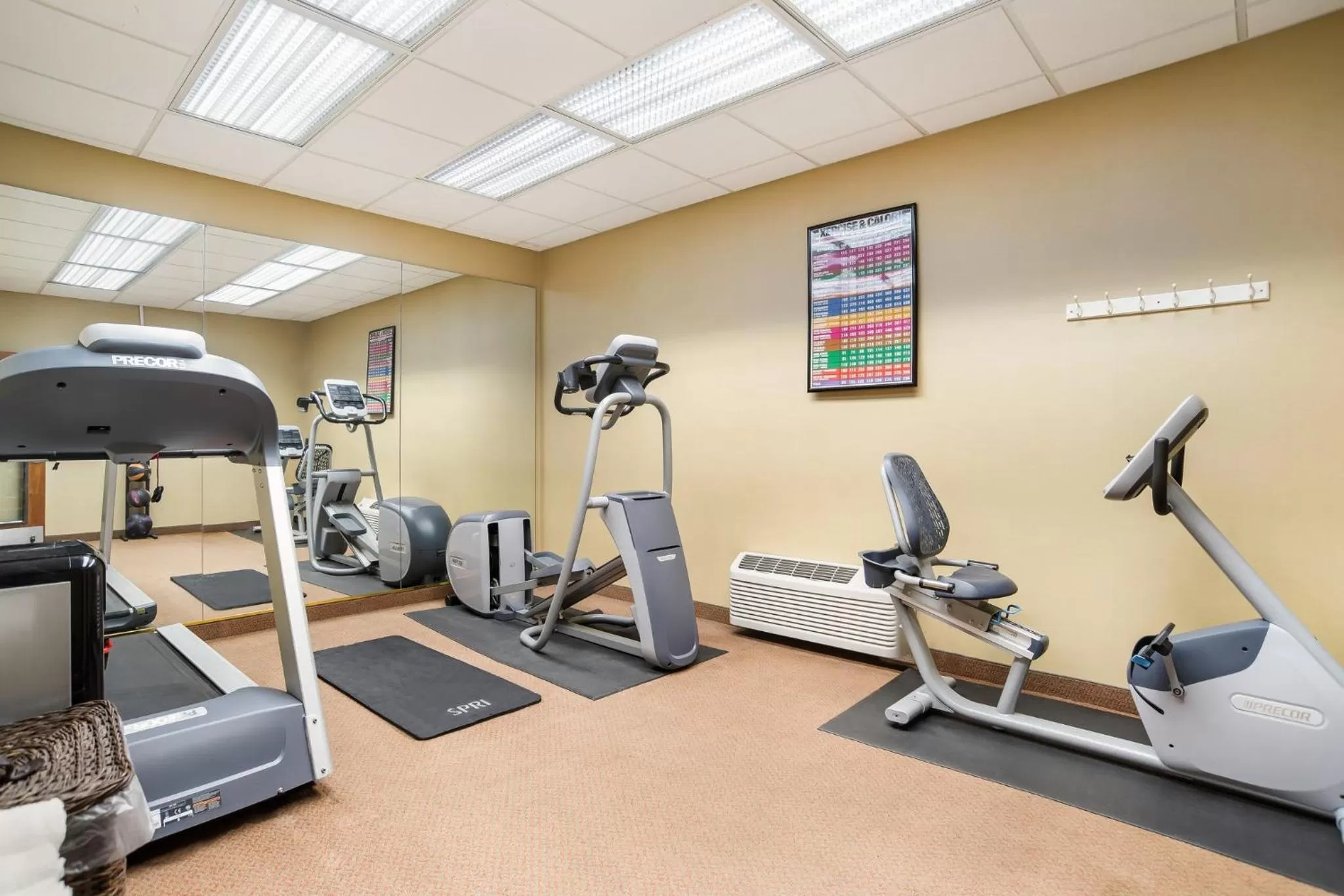 Fitness centre/facilities in Red Roof Inn Baltimore South Glen Burnie