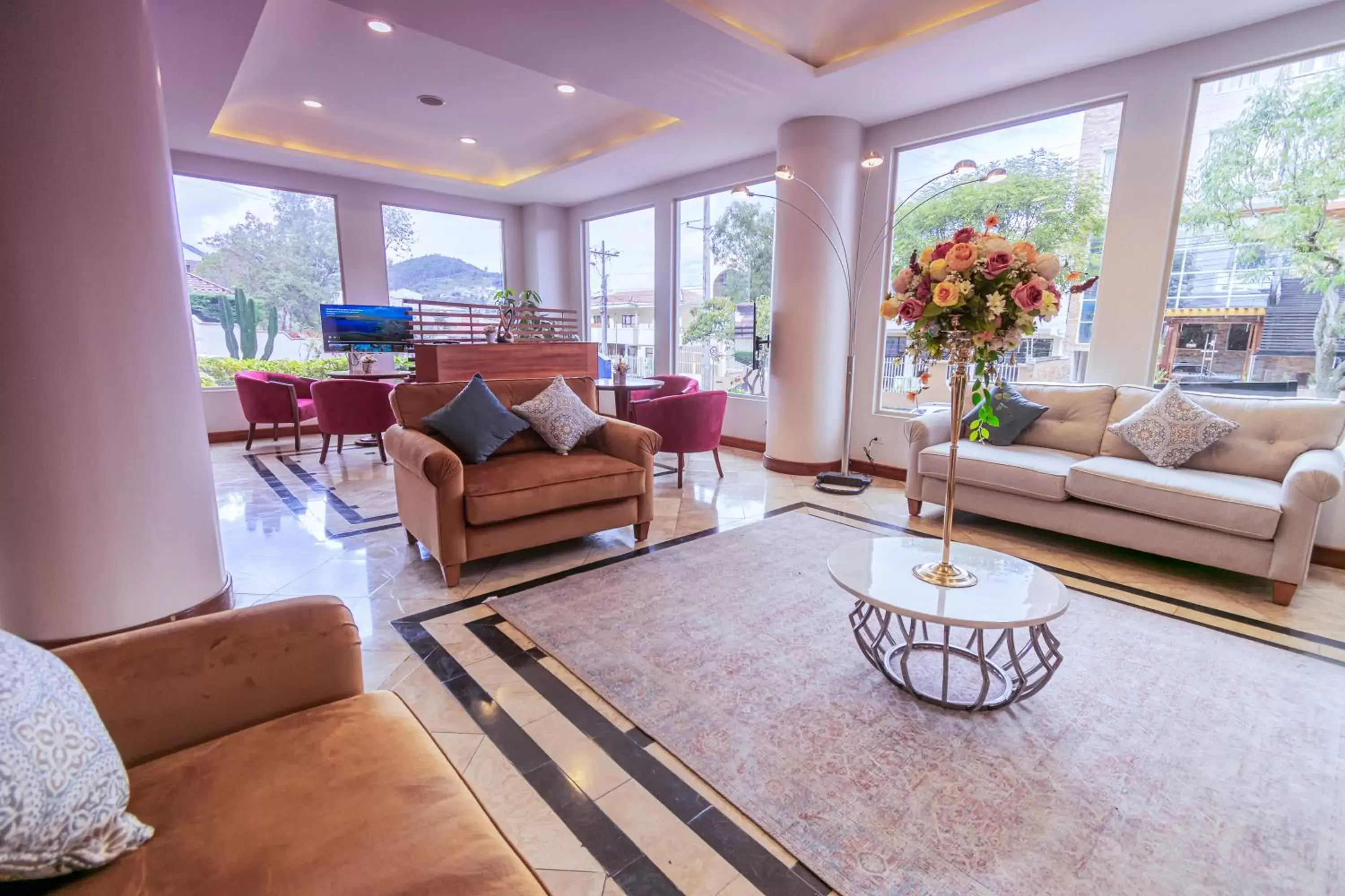 Living room, Seating Area in Sonesta Hotel Loja