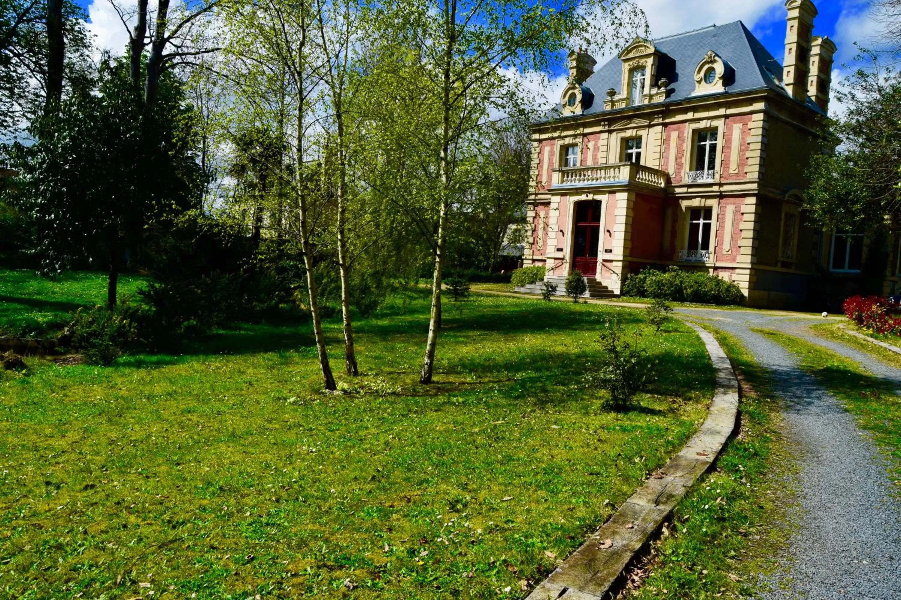Property Building in Chambres d'Hôtes Le Clos des Marronniers