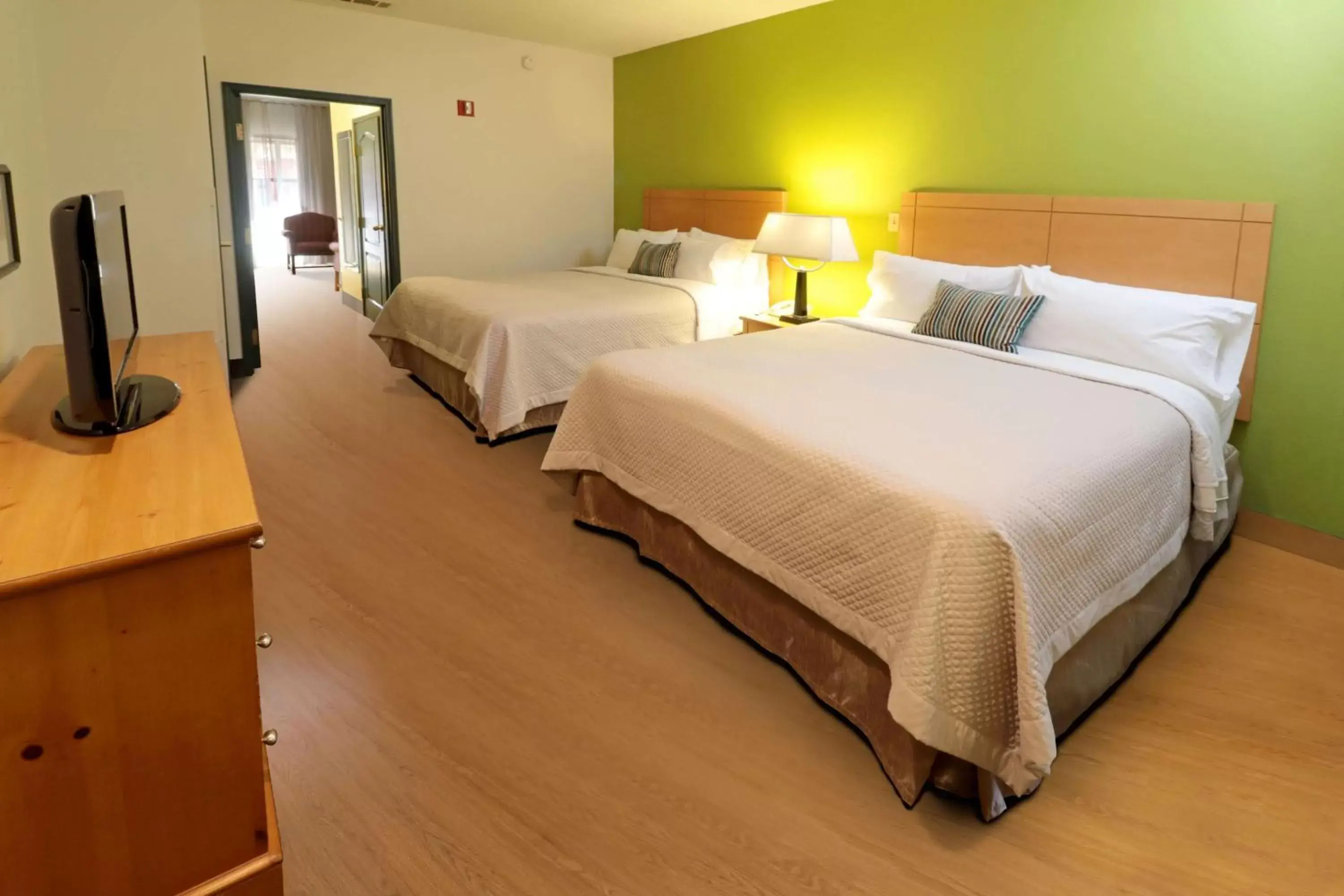 Photo of the whole room, Bed in Wyndham Garden McAllen at La Plaza Mall