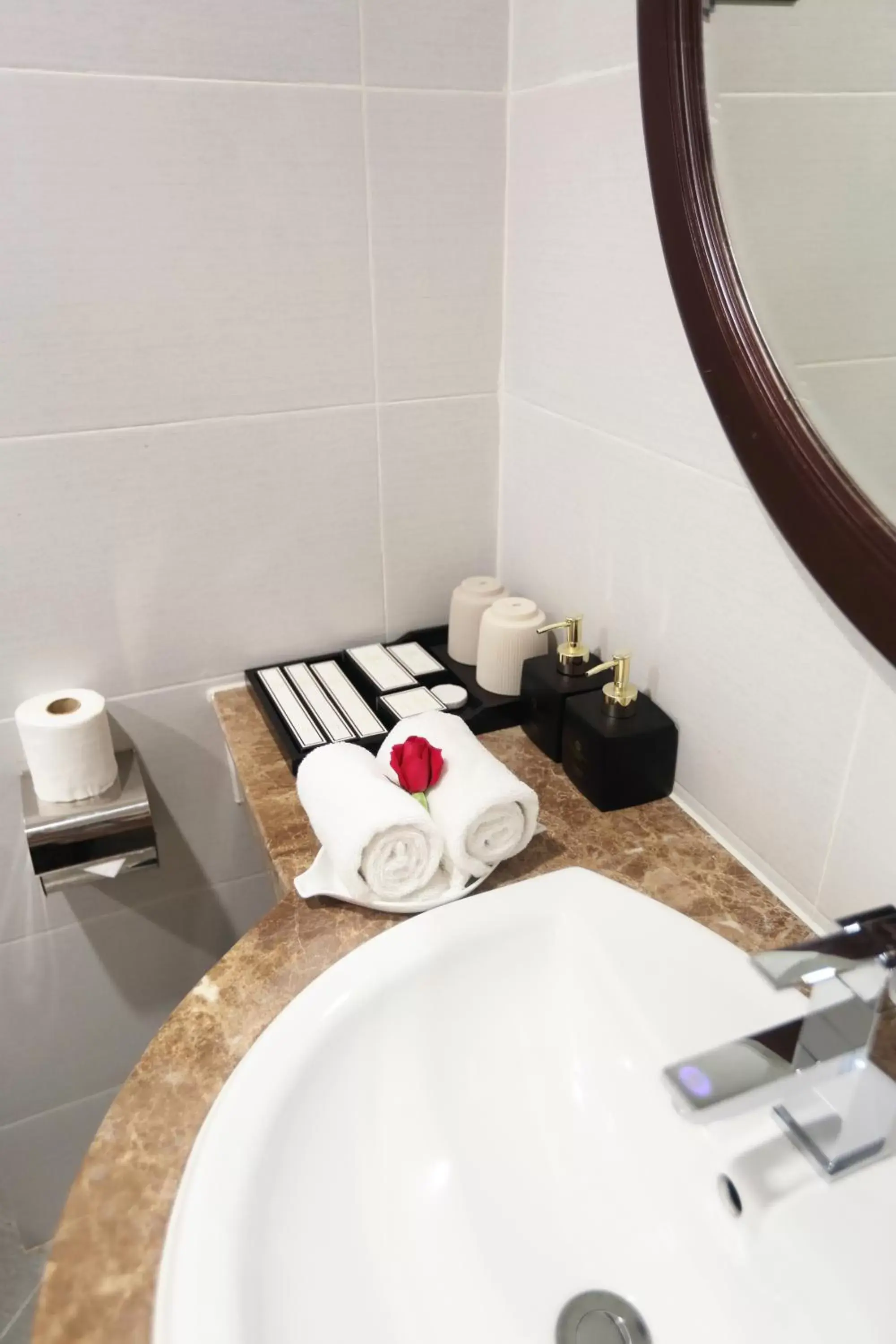 Bathroom in Hanoi Siva Luxury Hotel & Travel