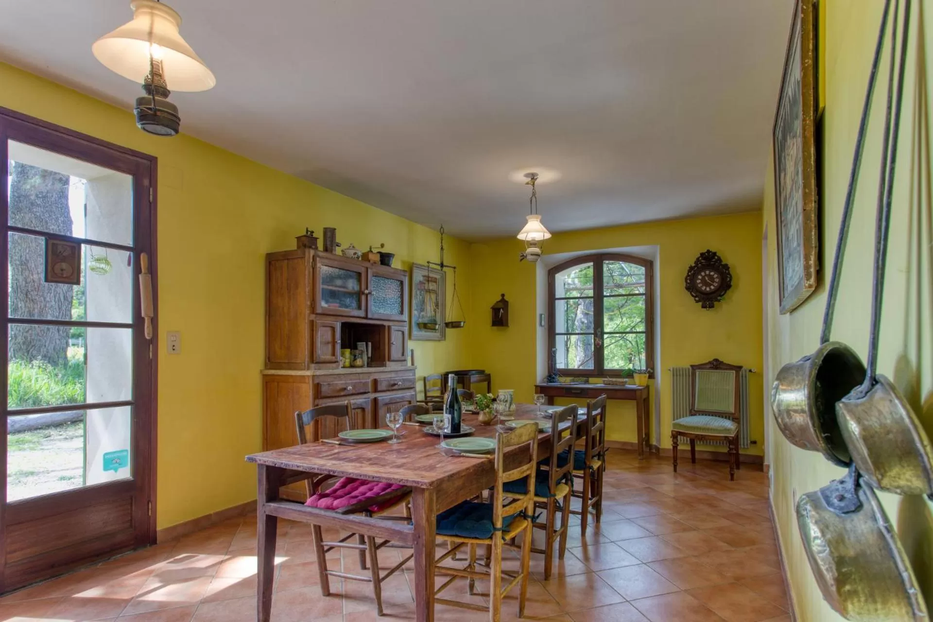 Dining Area in Mas de Bacalan