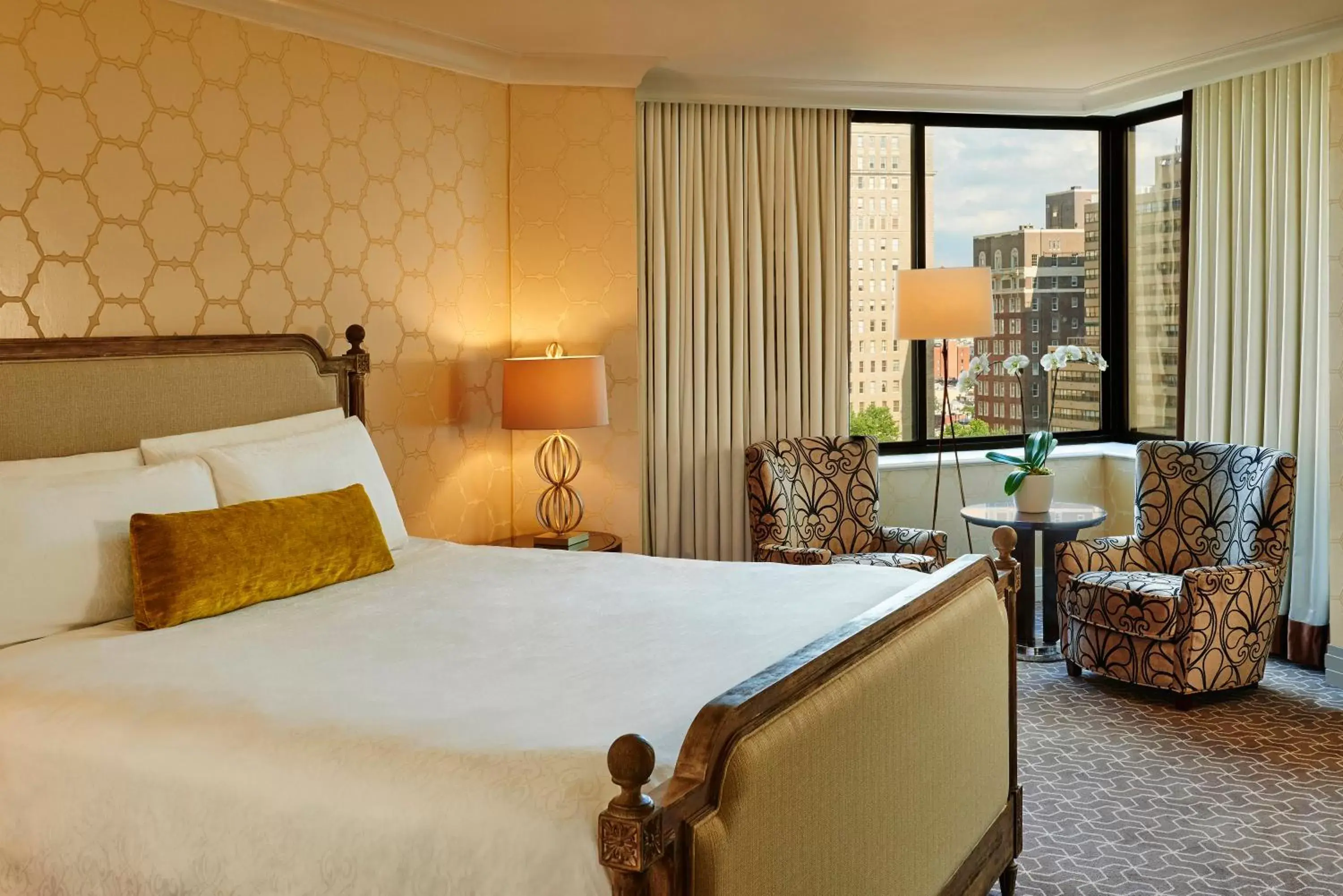 Bedroom, Bed in The Rittenhouse Hotel