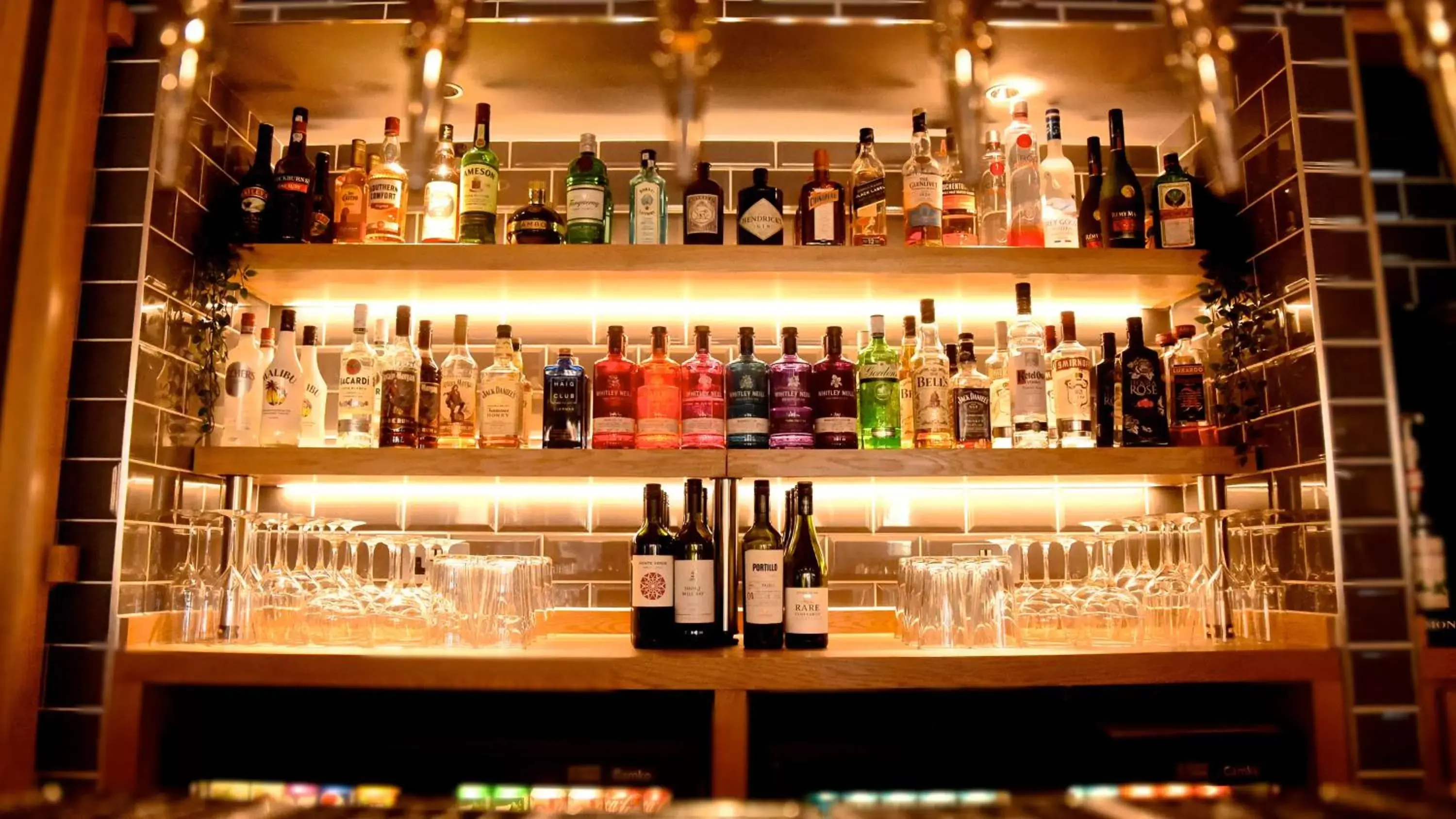 Lounge or bar in Holiday Inn Express - Barrow-in-Furness & South Lakes by IHG Lounge or bar in Holiday Inn Express - Barrow-in-Furness & South Lakes by IHG