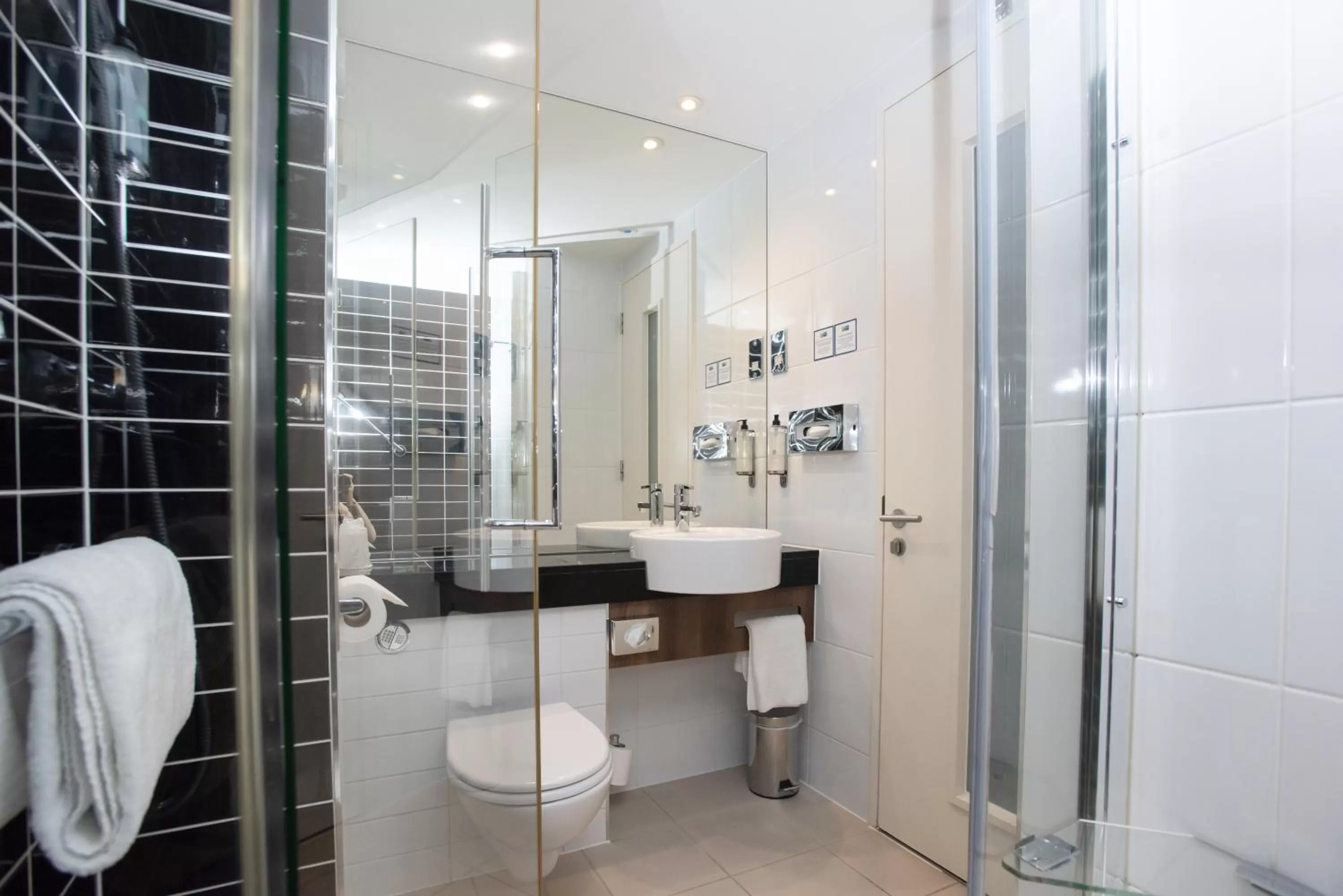 Bathroom in Holiday Inn Express Manchester City Centre Arena by IHG