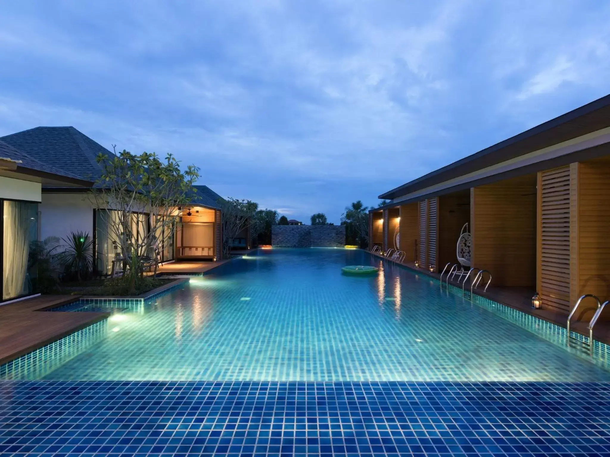 Decorative detail, Swimming Pool in Vann Hua Hin Resort