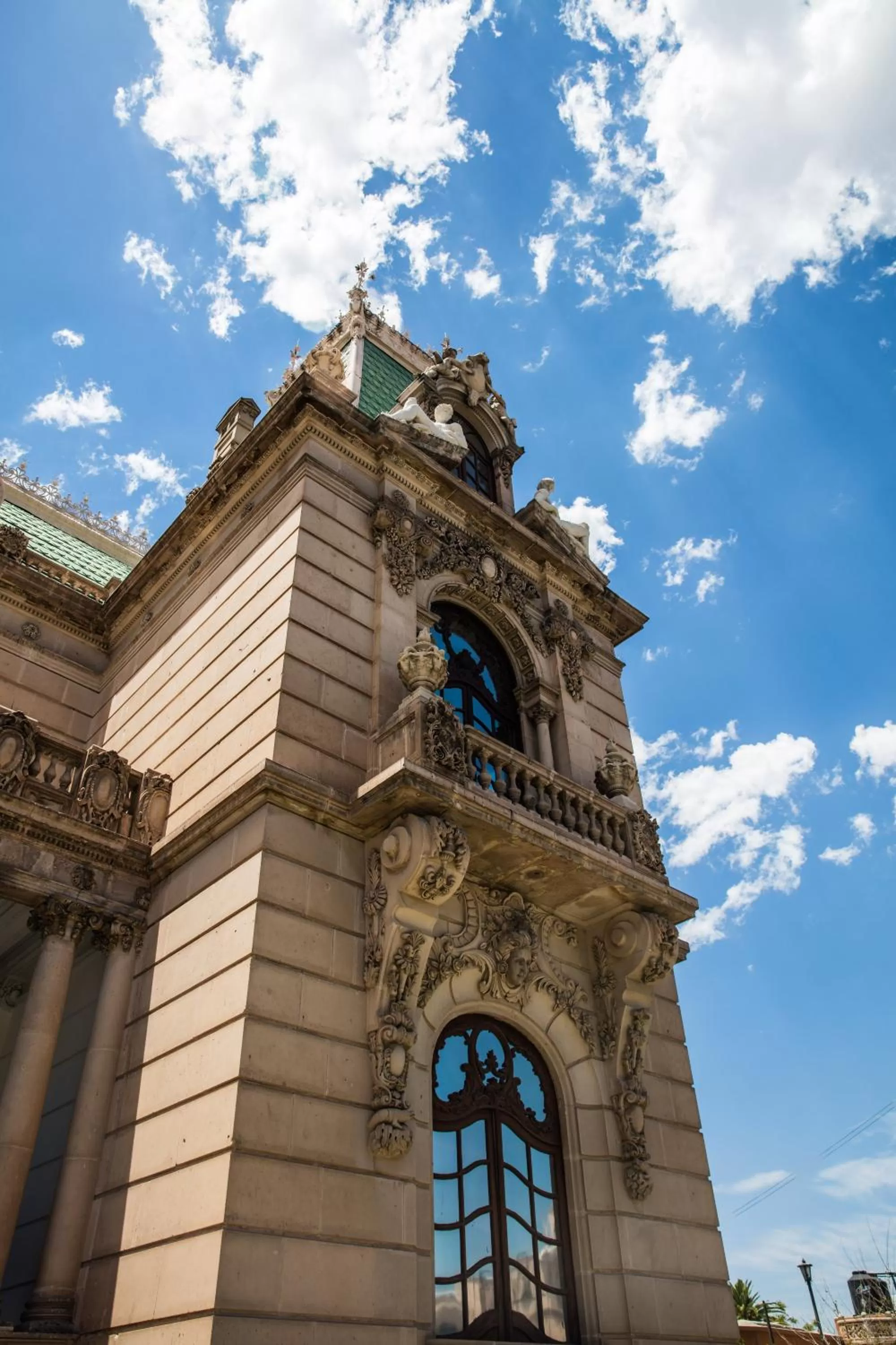 Property building in One Chihuahua Fashion Mall