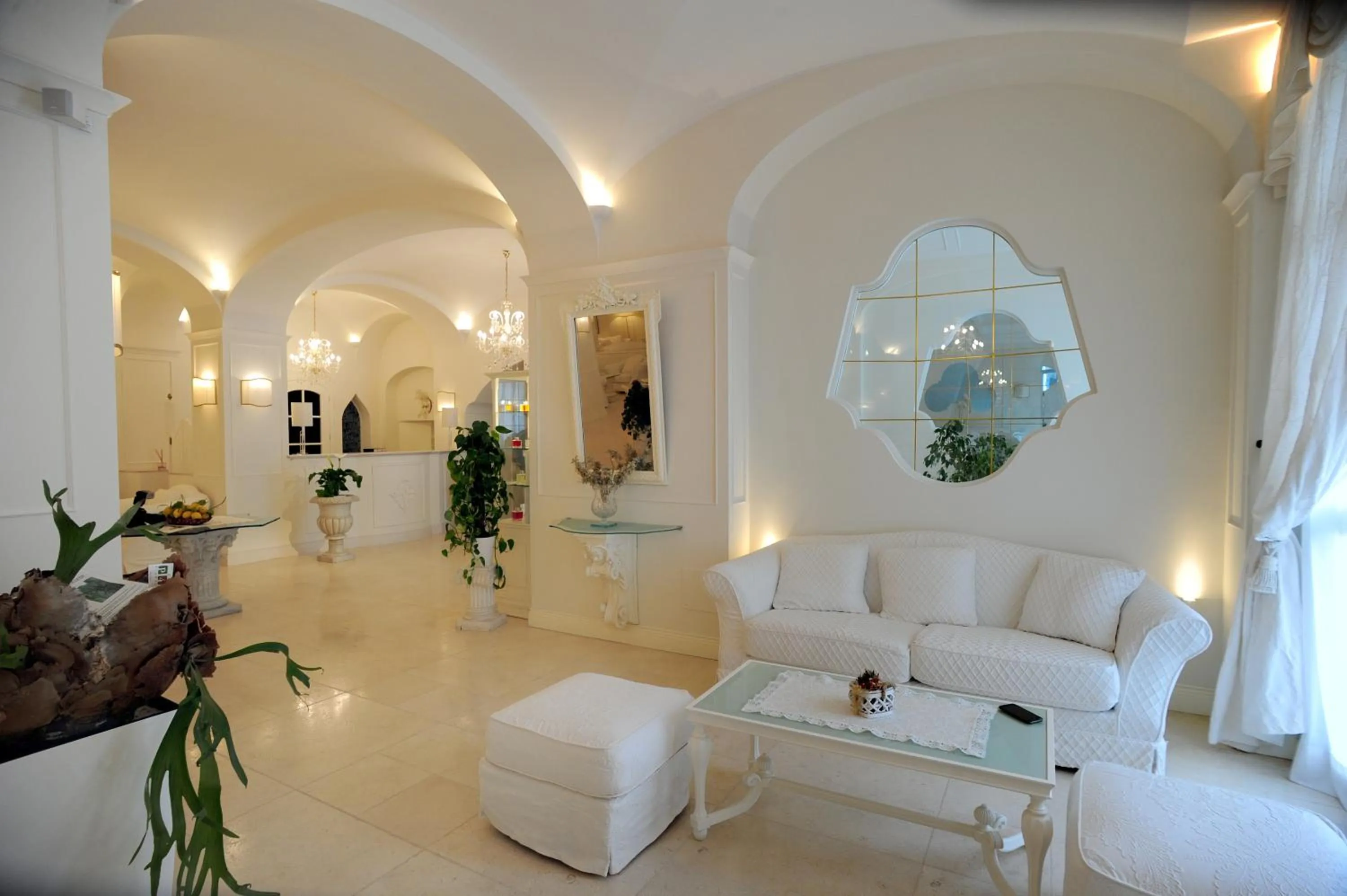 Lobby or reception in Minori Palace