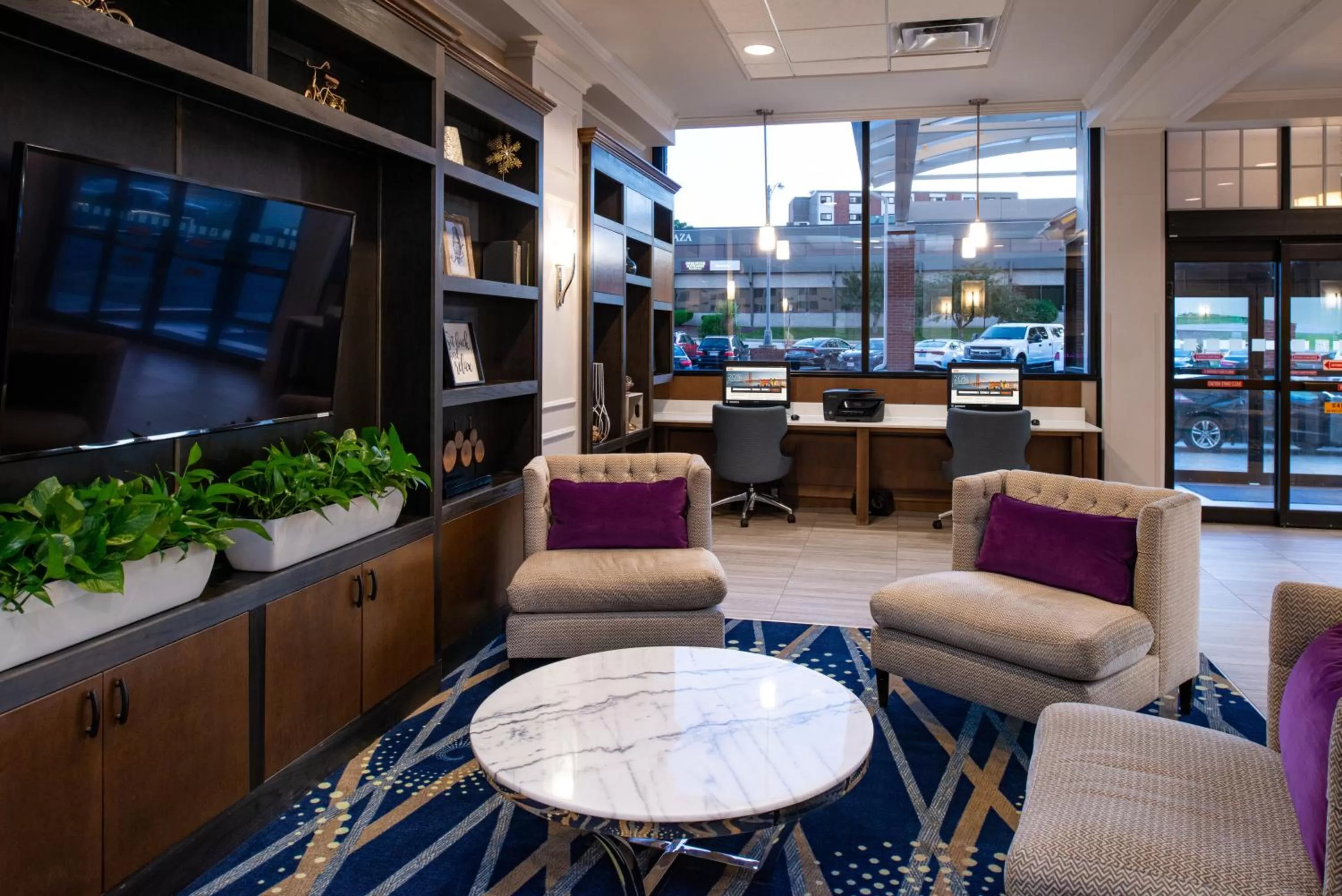 Property building in Holiday Inn Concord Downtown, an IHG Hotel