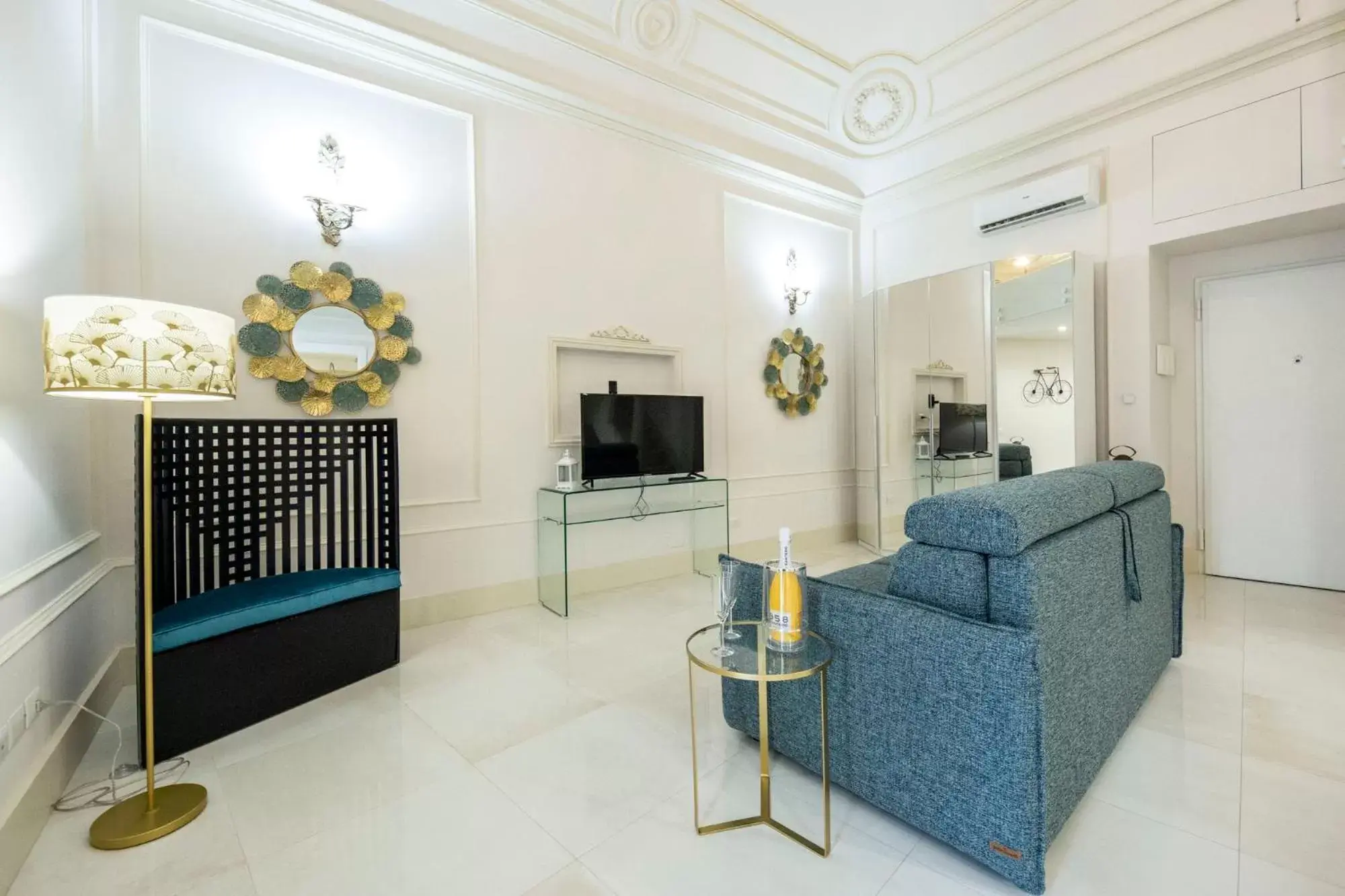 Living room, Seating Area in Home dentro il teatro