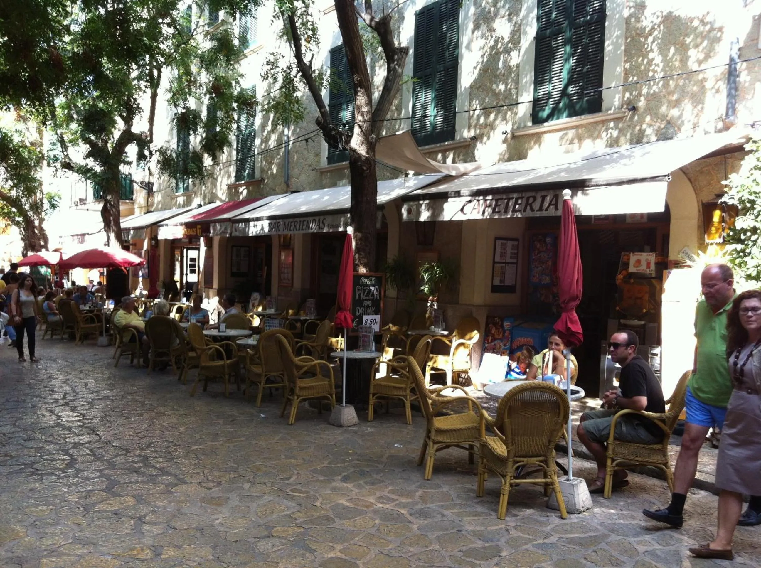 Restaurant/places to eat in Allotjaments Serra de Tramuntana