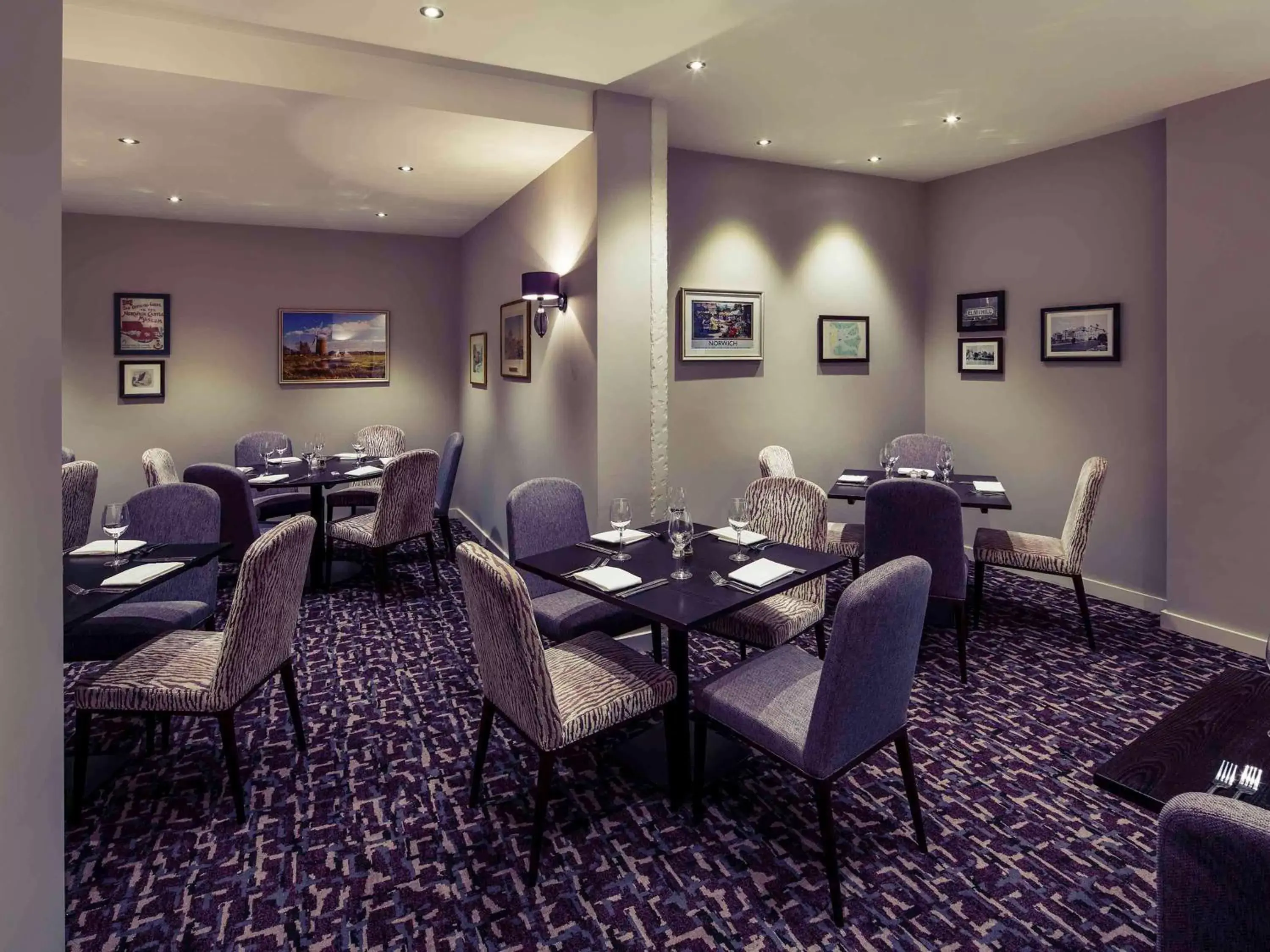 Restaurant/Places to Eat in Mercure Norwich Hotel