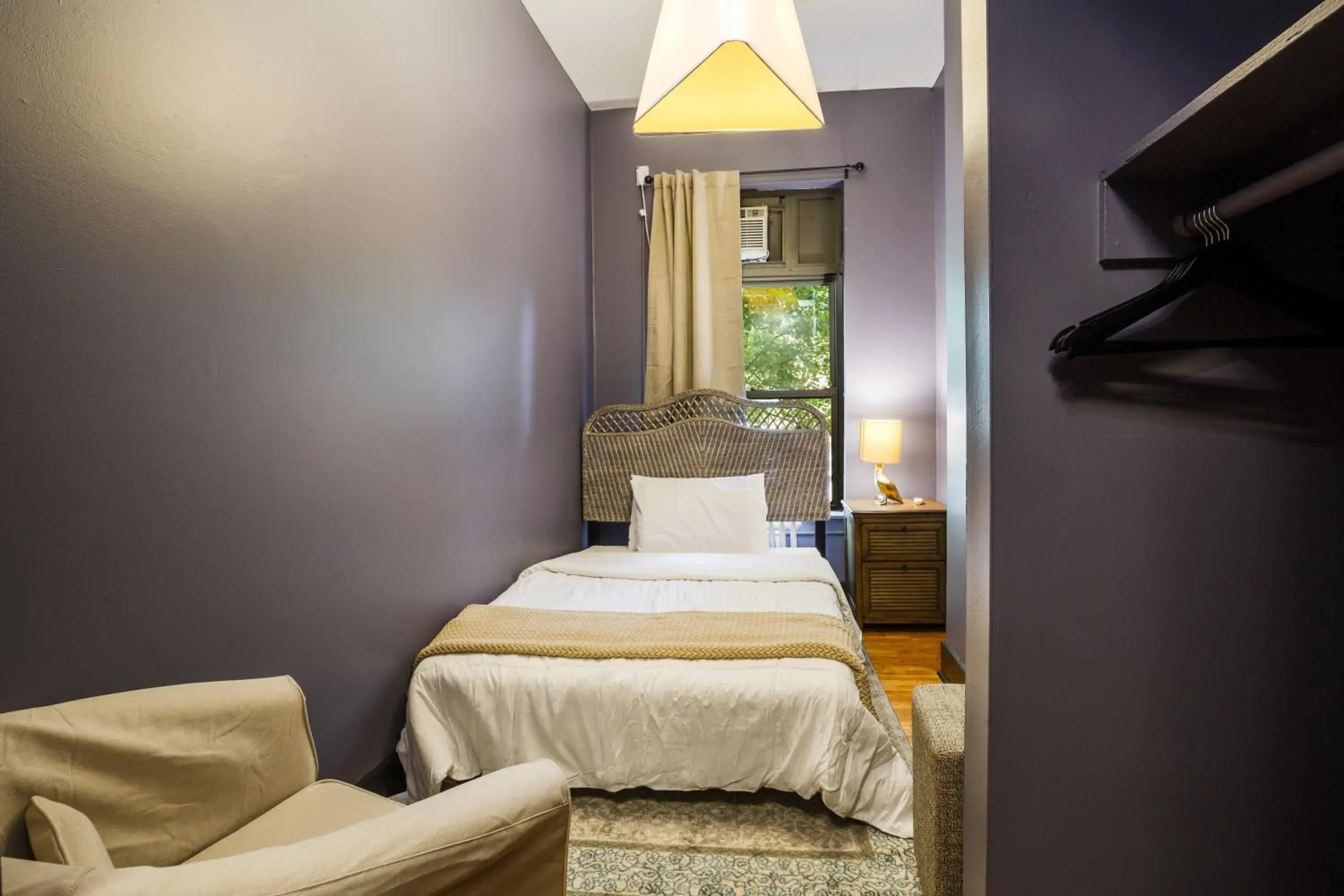 Photo of the whole room, Bed in Lamartine Chelsea Photo of the whole room, Bed in Lamartine Chelsea