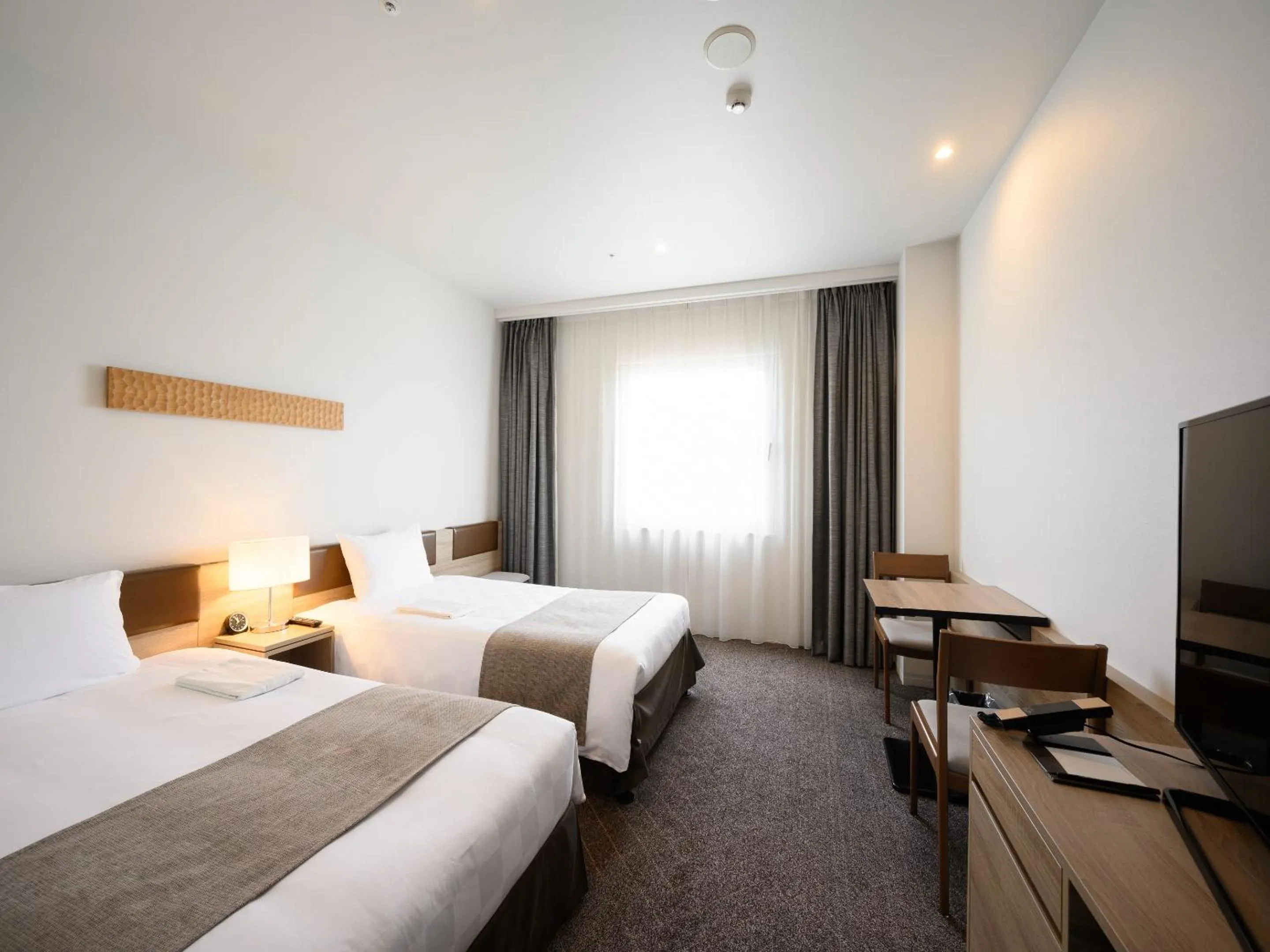 Photo of the whole room, Bed in Nagano Tokyu REI Hotel