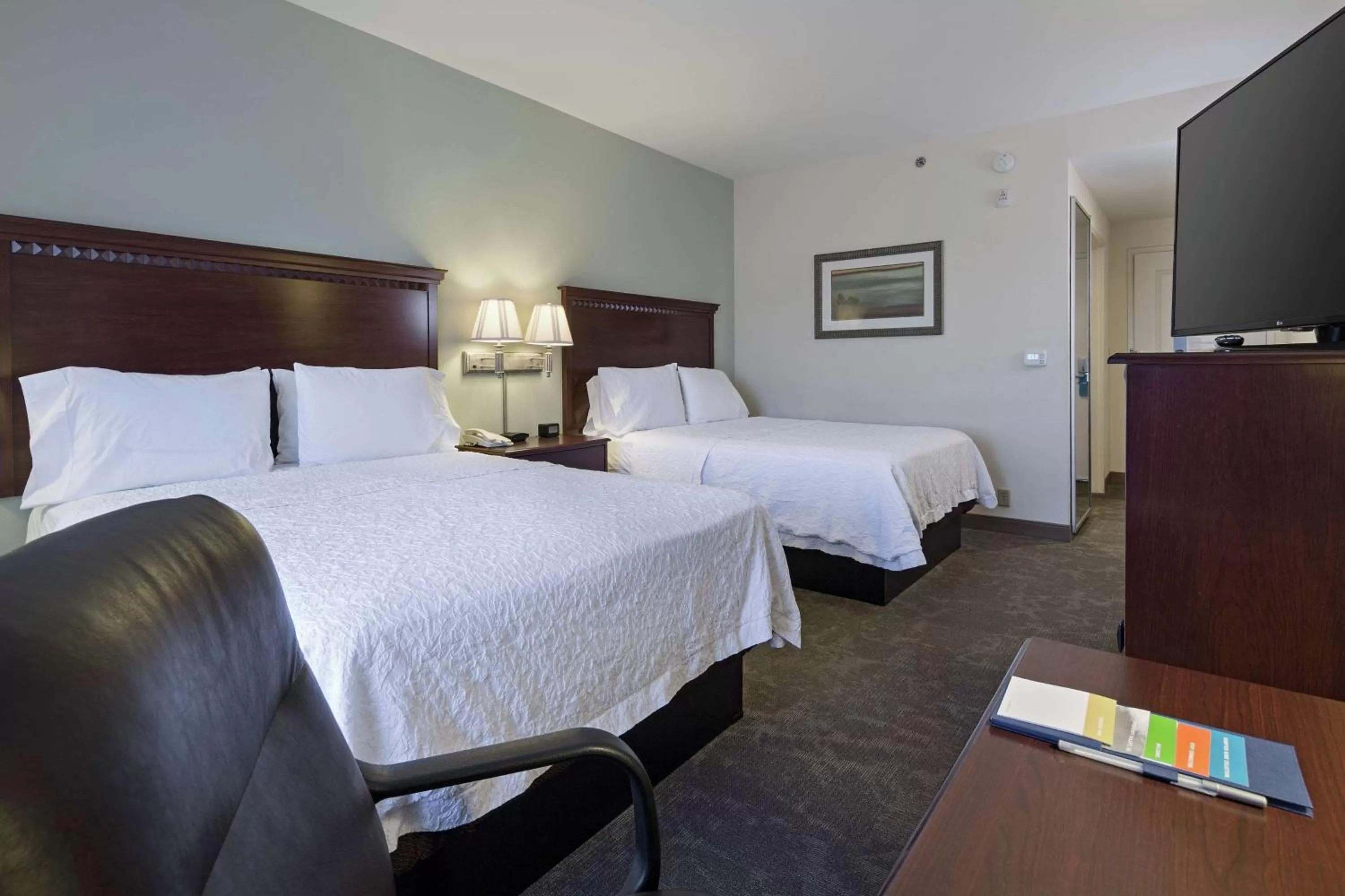 Bedroom, Bed in Hampton Inn & Suites Prescott Valley