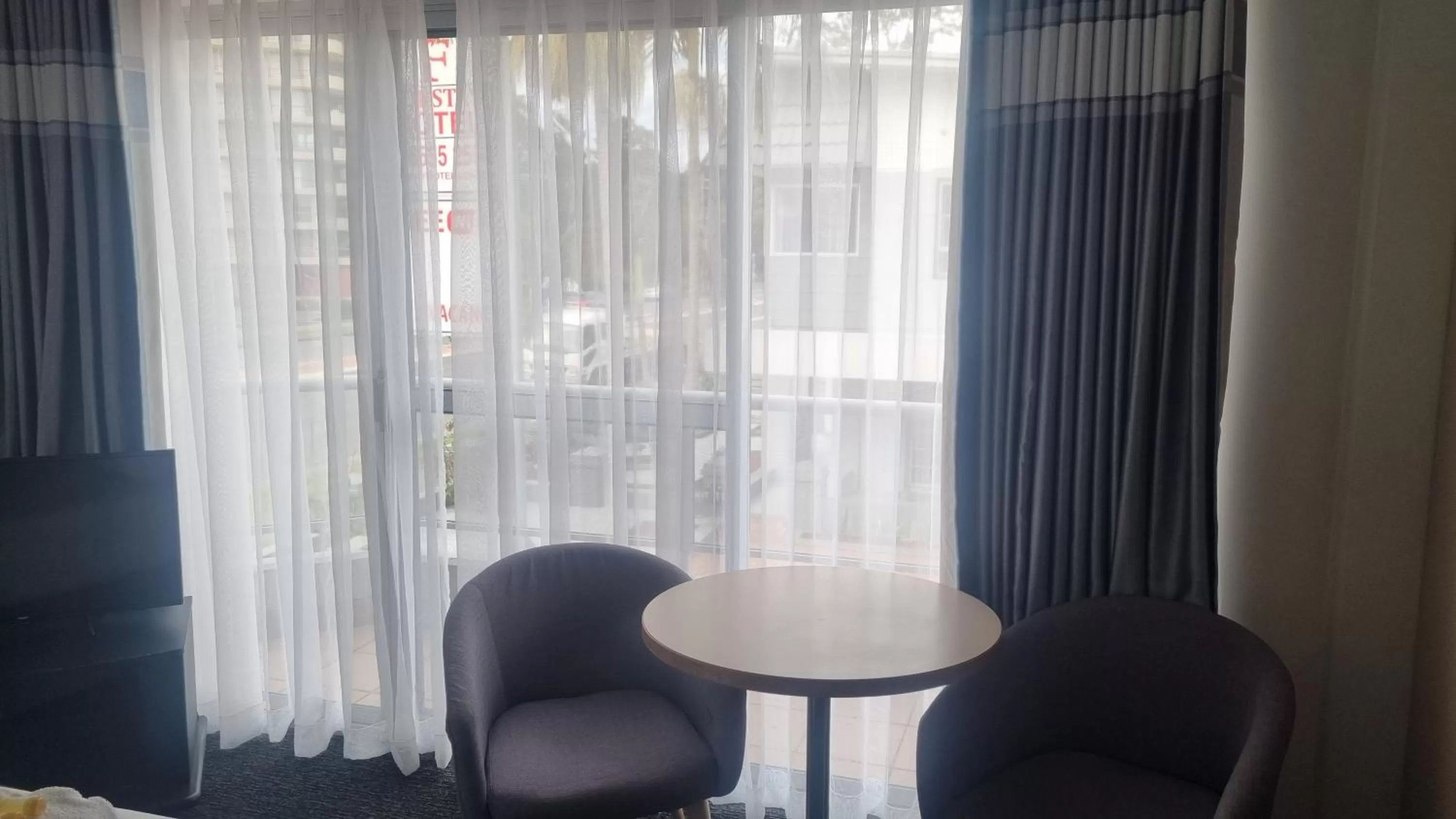 Dining area in Forstay Motel