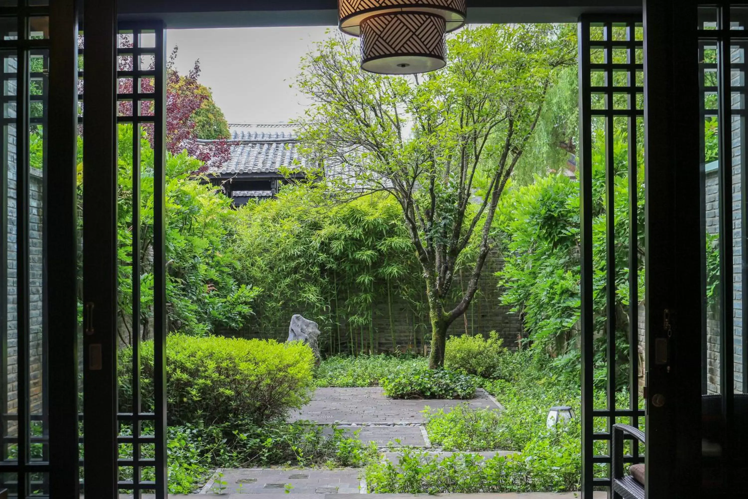 Garden in Banyan Tree Lijiang