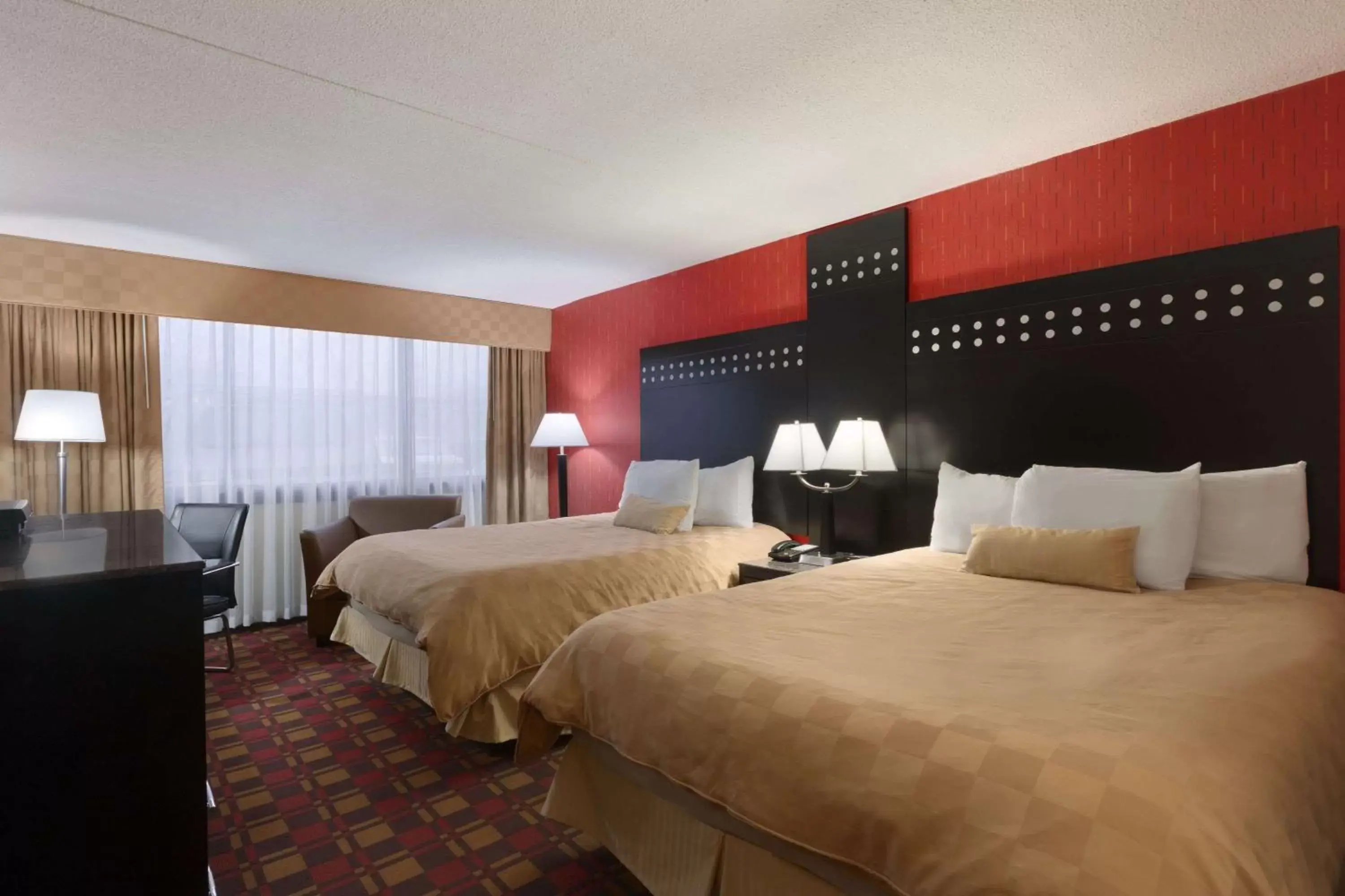 Photo of the whole room, Bed in Ramada by Wyndham Rochelle Park Near Paramus