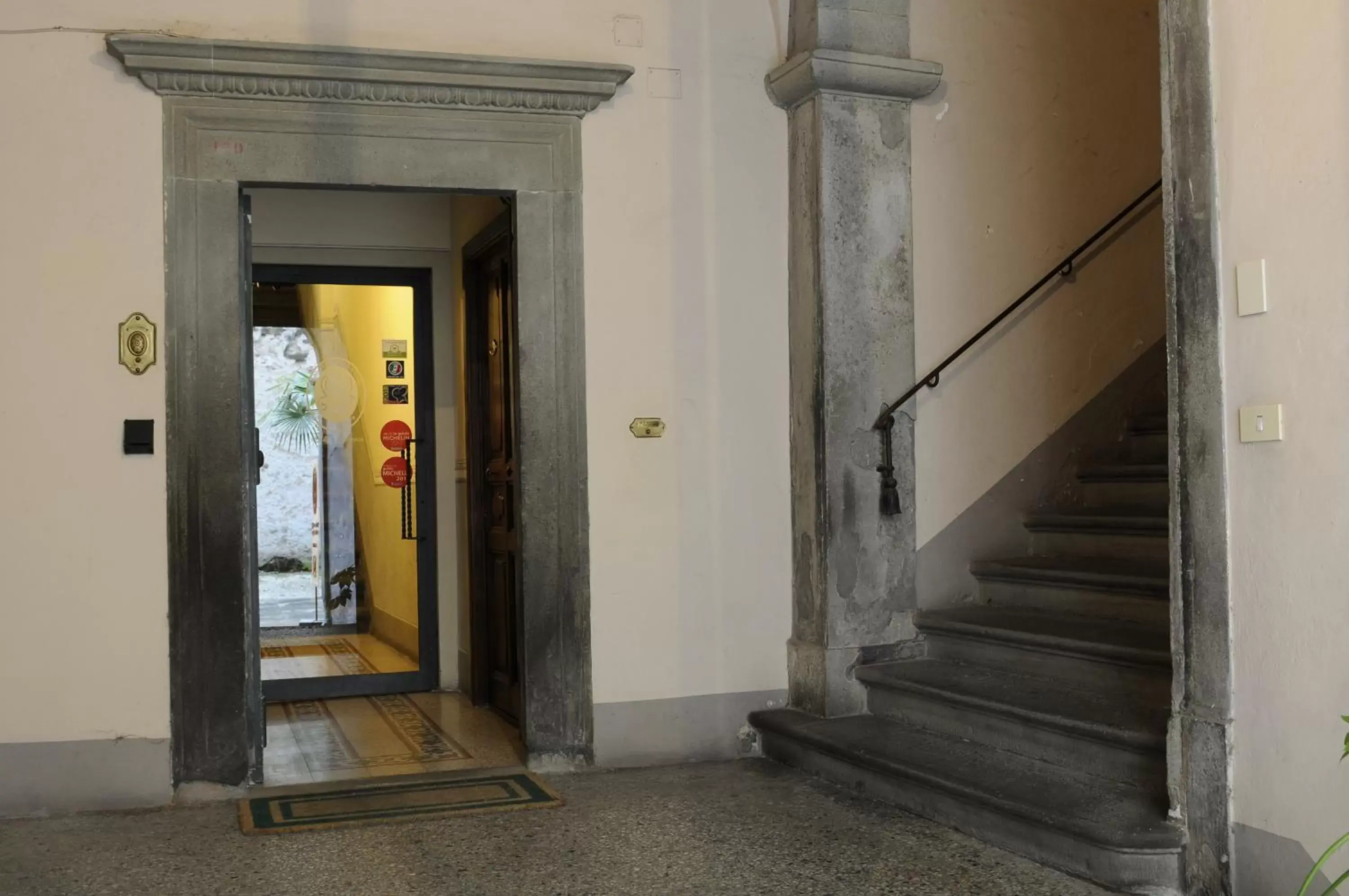 Facade/entrance in A Palazzo Busdraghi Residenza D'Epoca