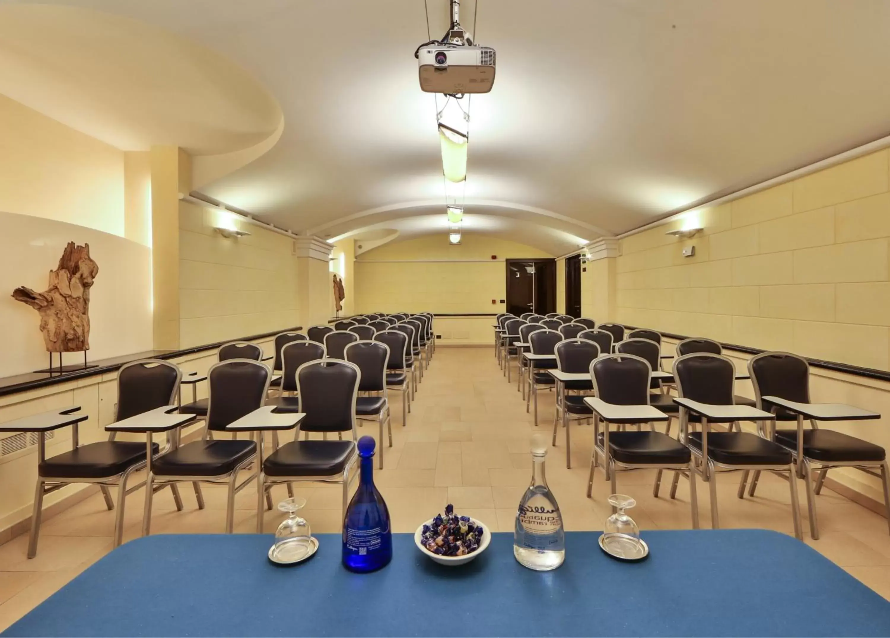 Business facilities in Best Western Plus Hotel Genova