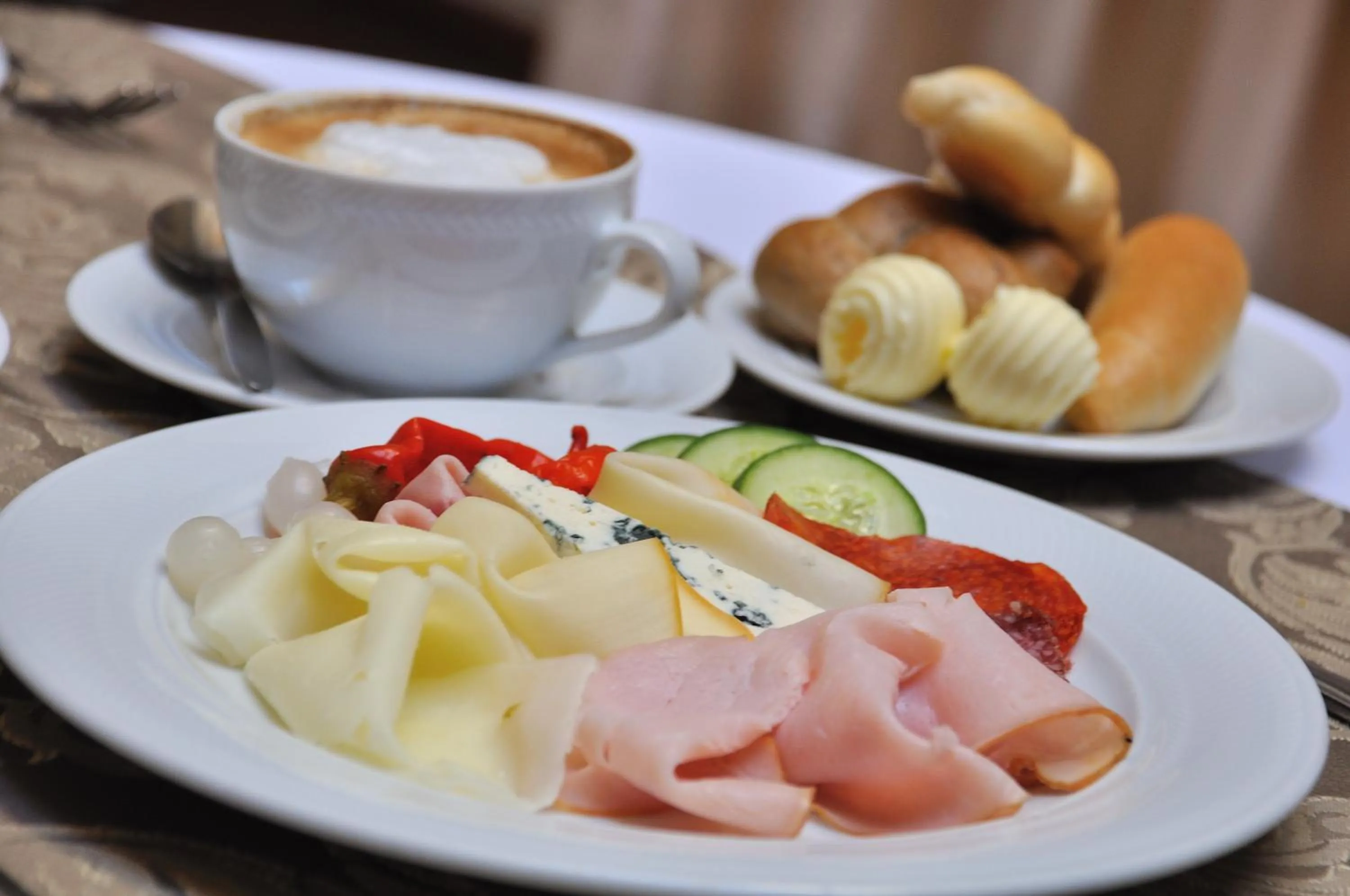 Restaurant/places to eat in Boutique Hotel Constans