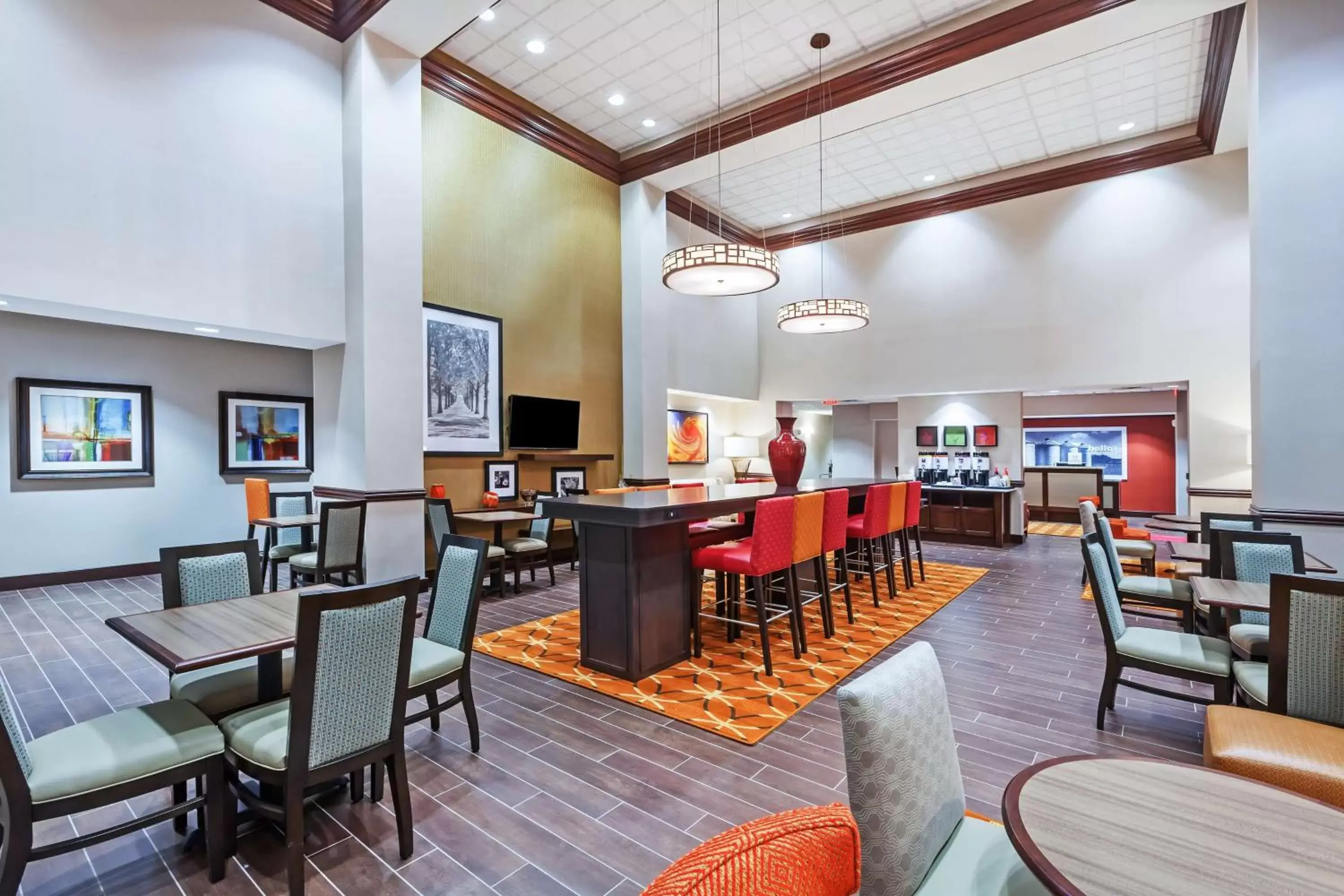 Breakfast, Restaurant/Places to Eat in Hampton Inn & Suites Houston I-10 West Park Row, Tx