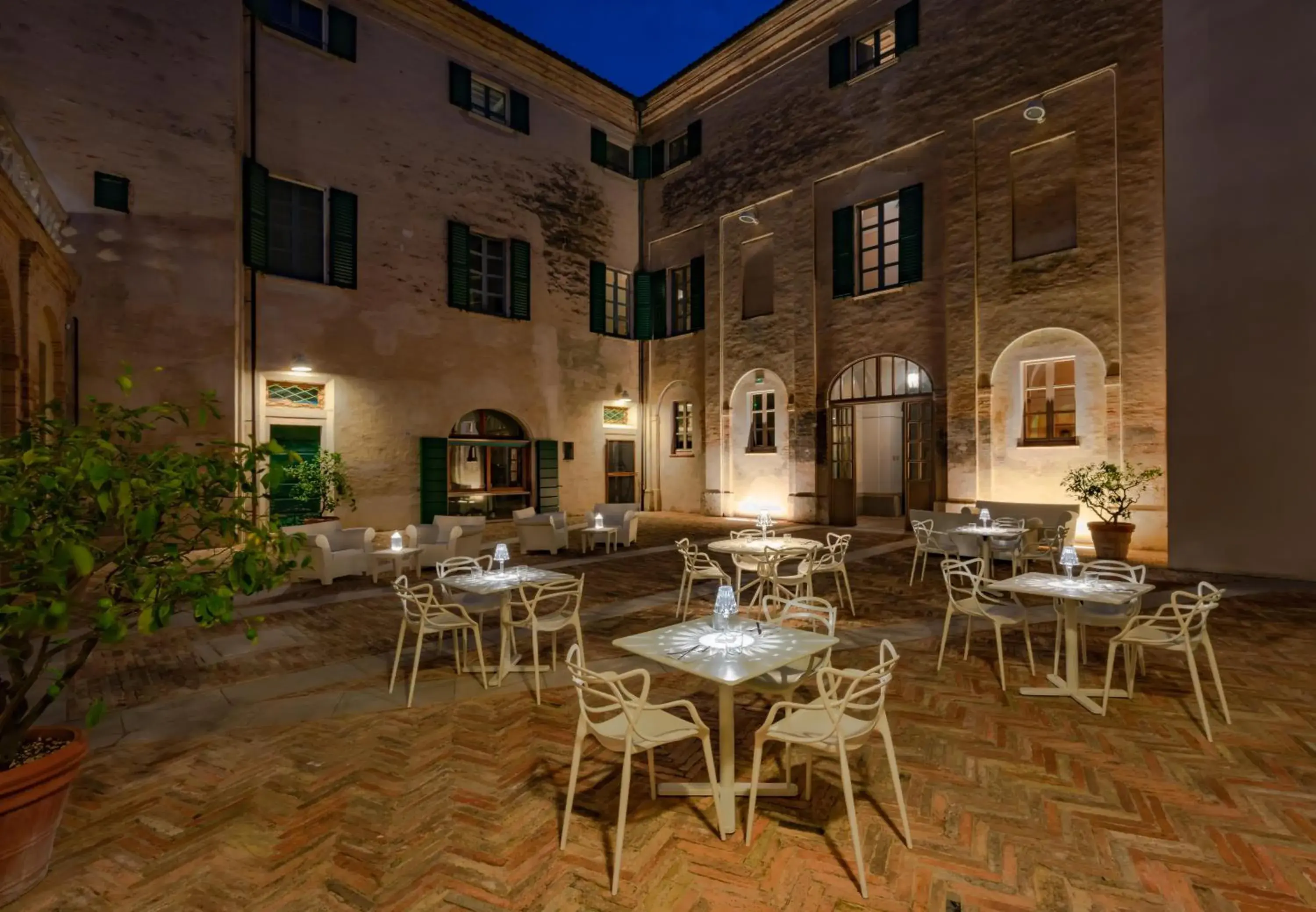 Restaurant/Places to Eat in Castello Di Monterado