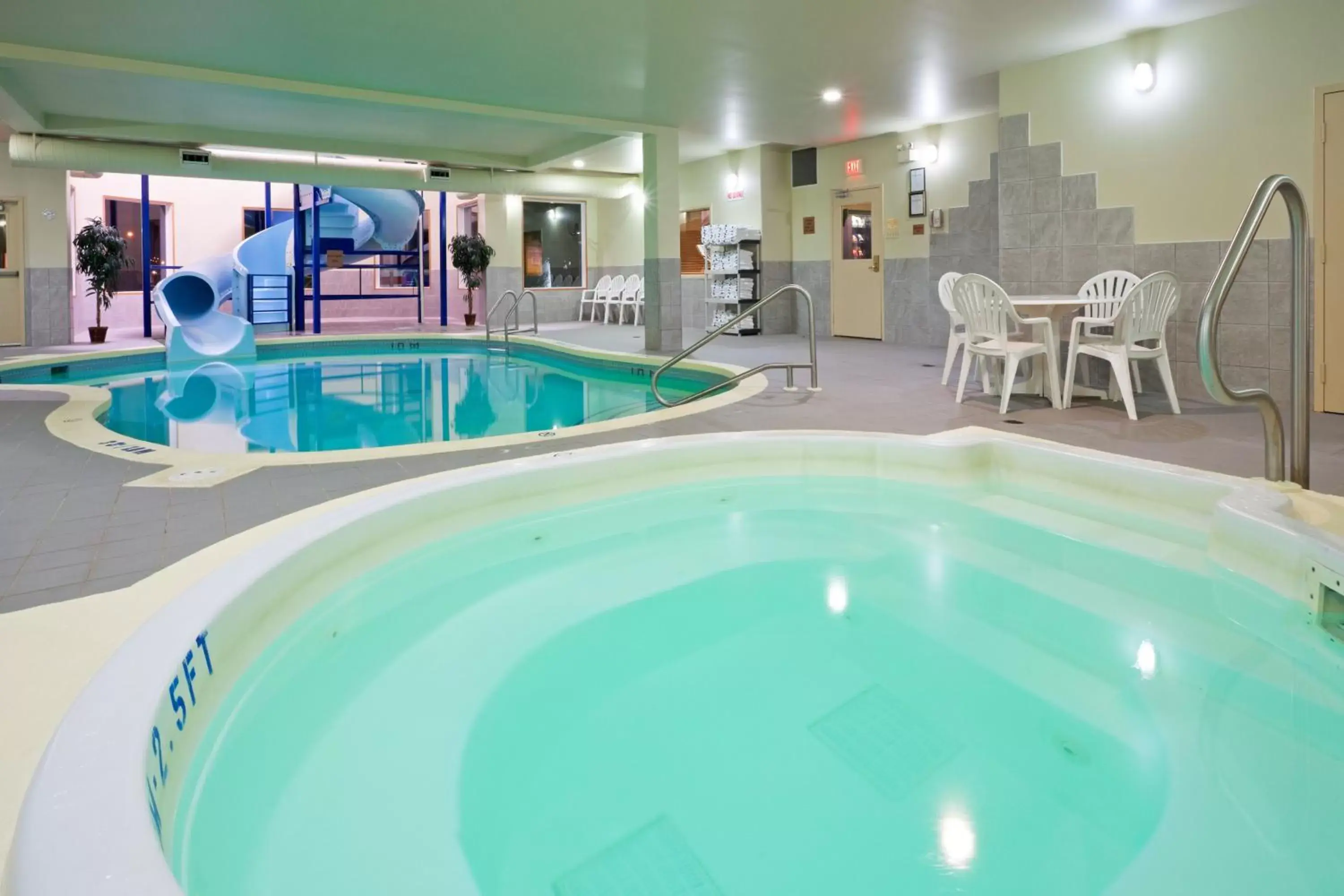 Swimming Pool in Holiday Inn Hotel & Suites Regina, an IHG Hotel