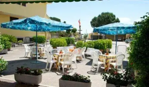 Patio, Restaurant/Places to Eat in Villa Verdiana