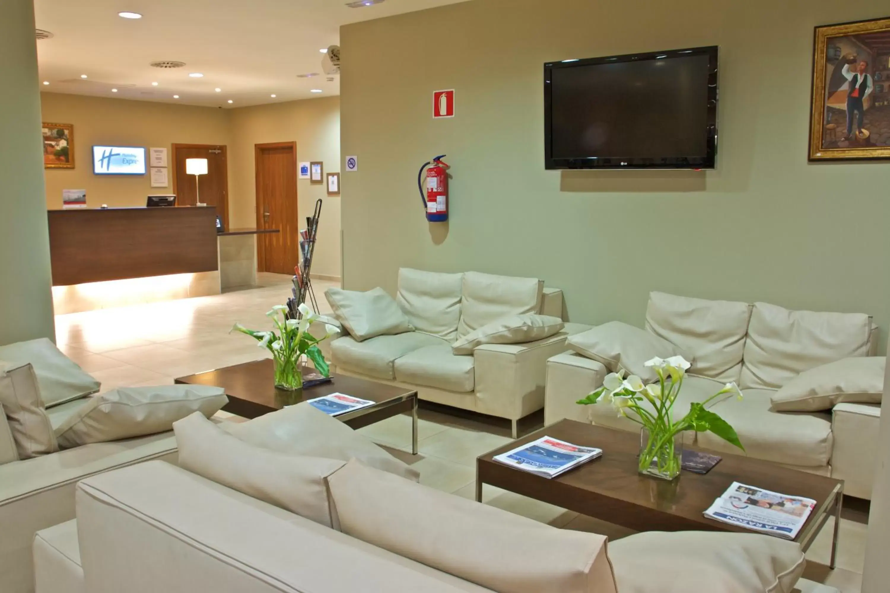 Communal lounge/ TV room, Lobby/Reception in Holiday Inn Express Campo de Gibraltar-Barrios, an IHG Hotel