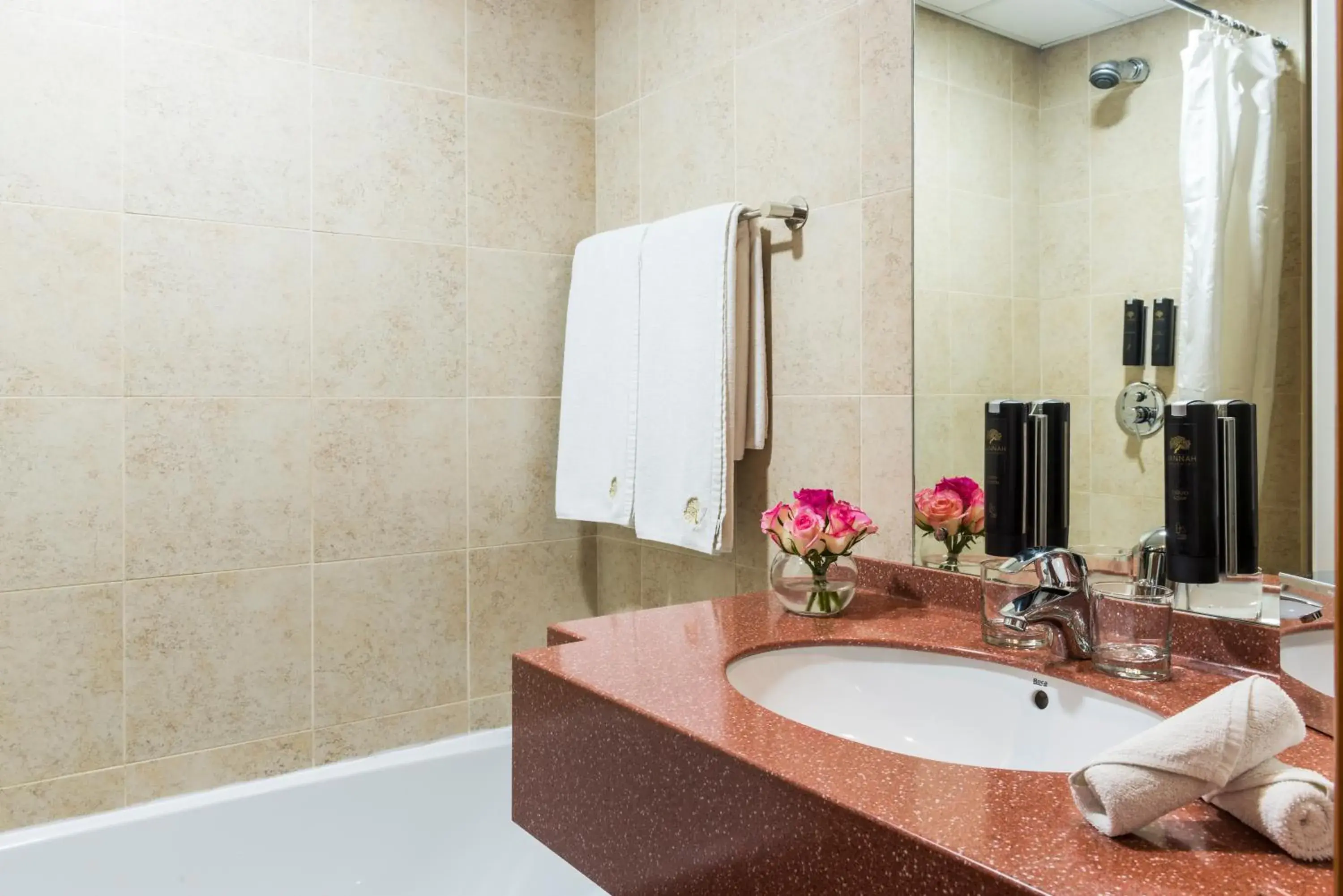 Bathroom in Jannah Marina Hotel Apartments