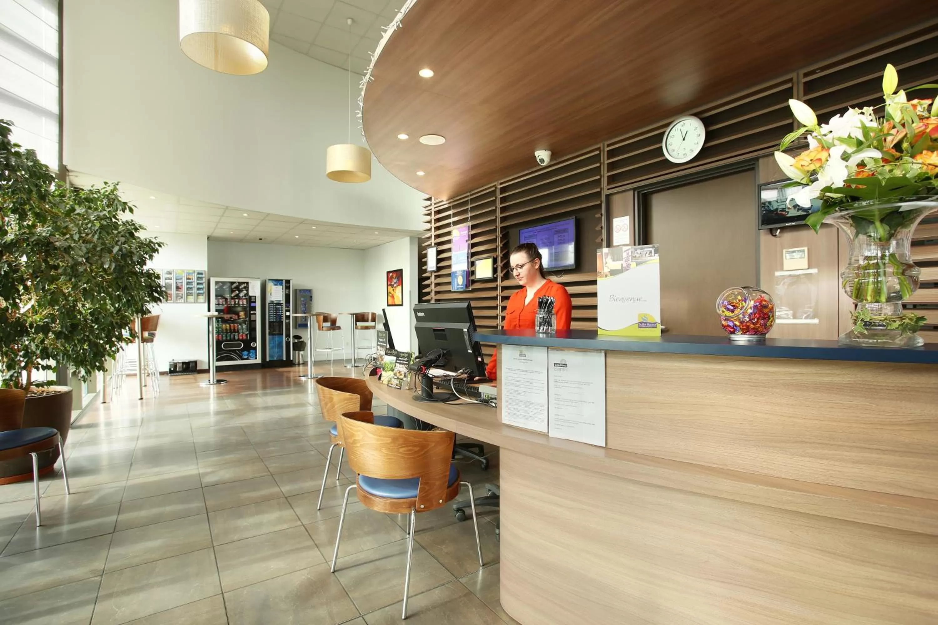 Lobby or reception in Suite-Home Orléans-Saran