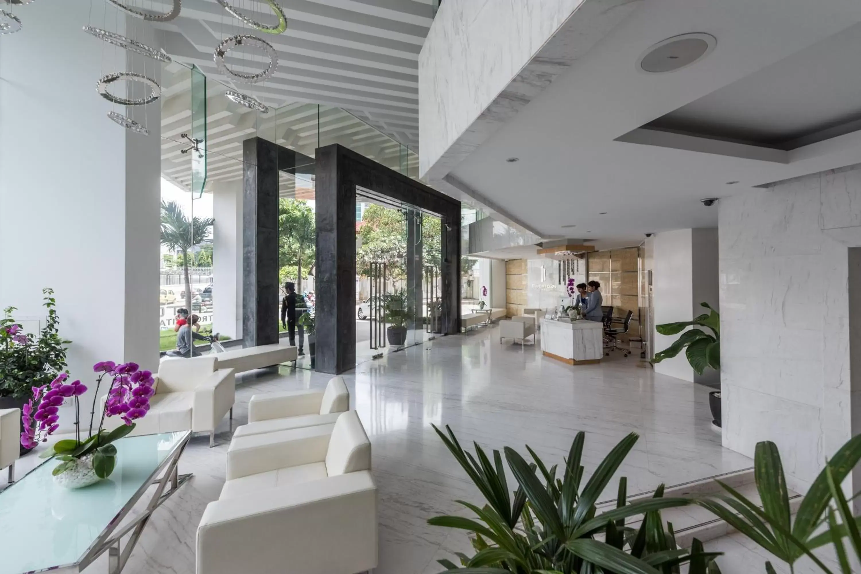 Lobby or reception, Lobby/Reception in Naki Suites @ Silvertown