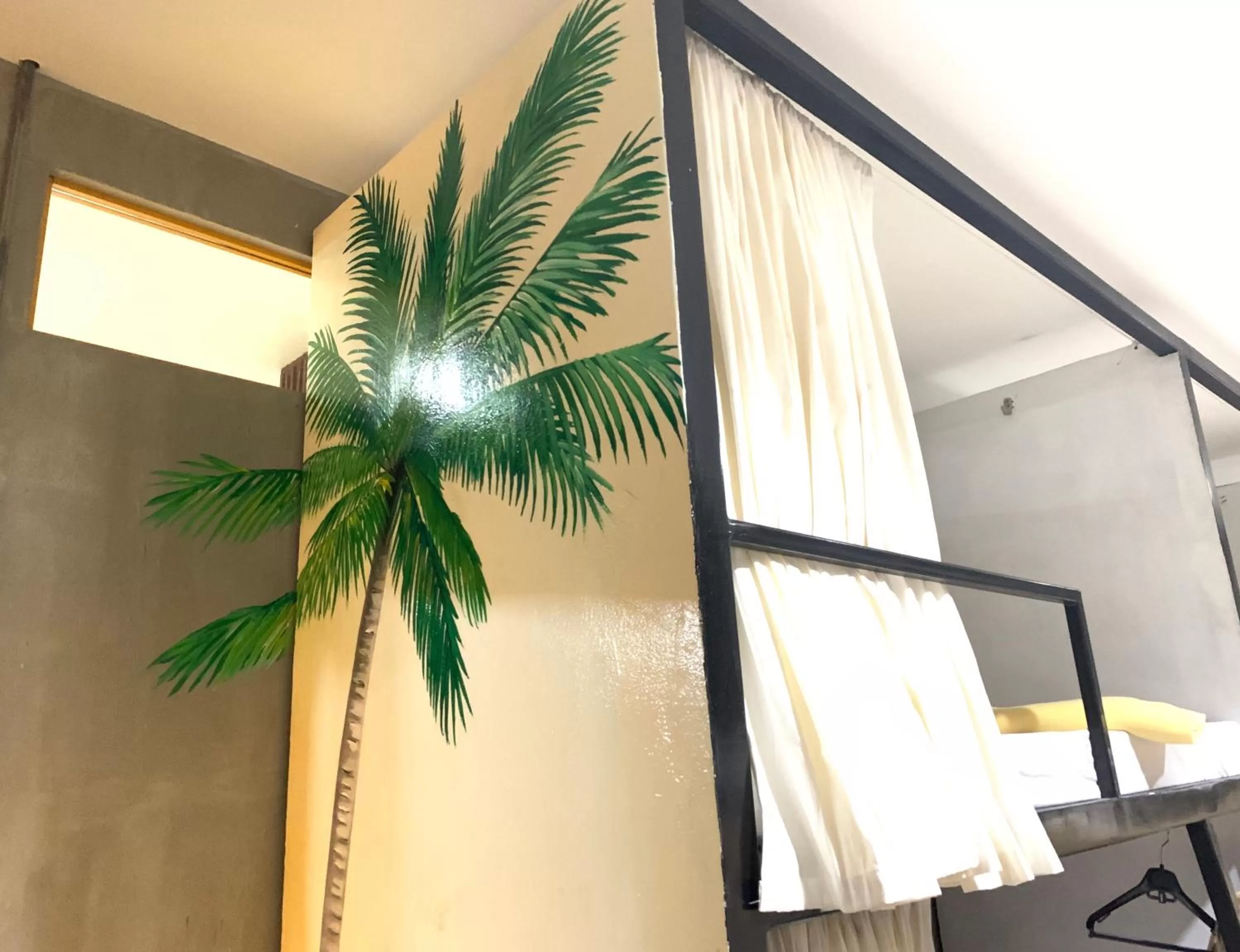 bunk bed in HappyNest Hostel Cebu