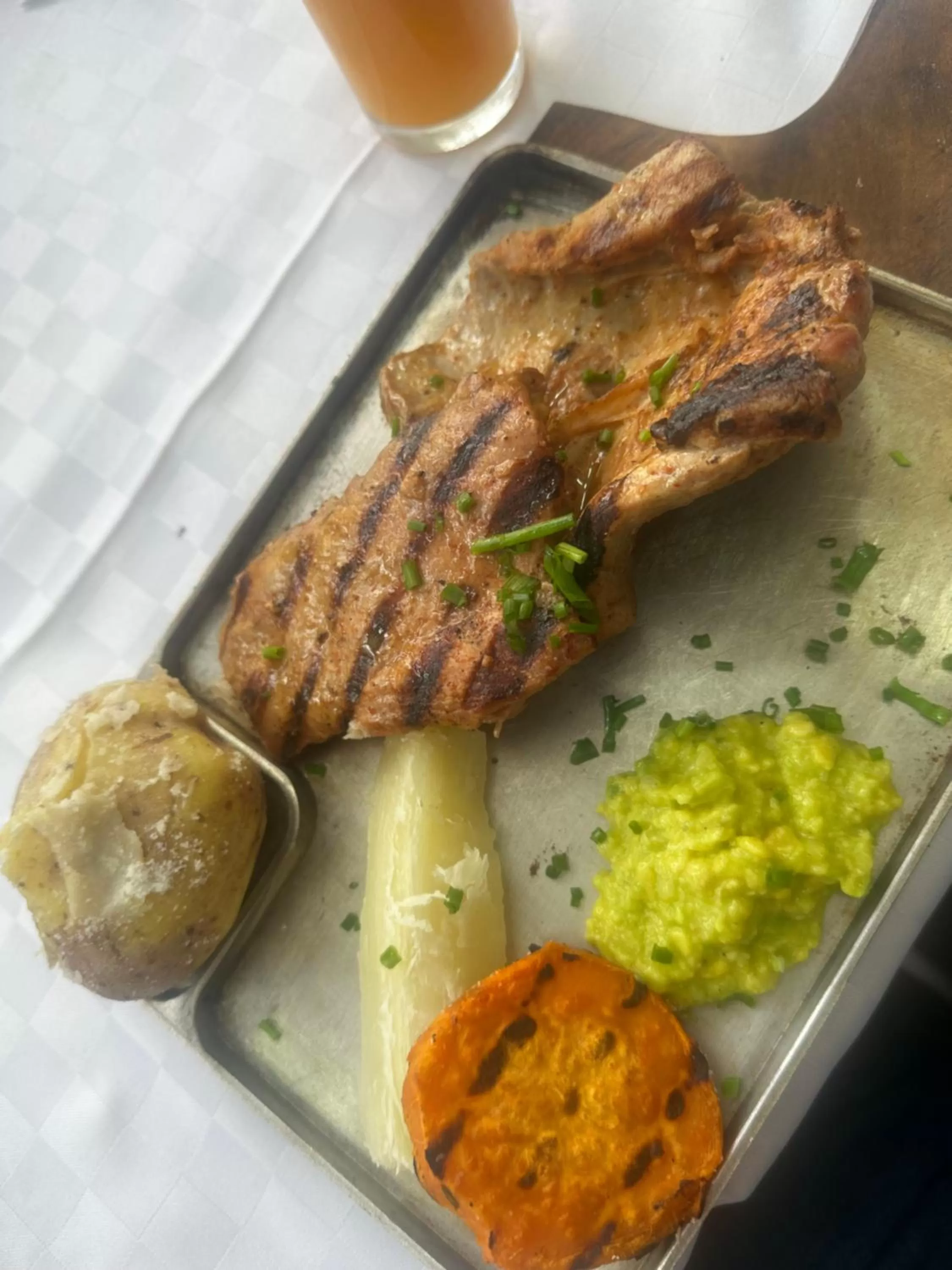 Food in Hotel Bogota - Fontana Di Trevi by On Holidays