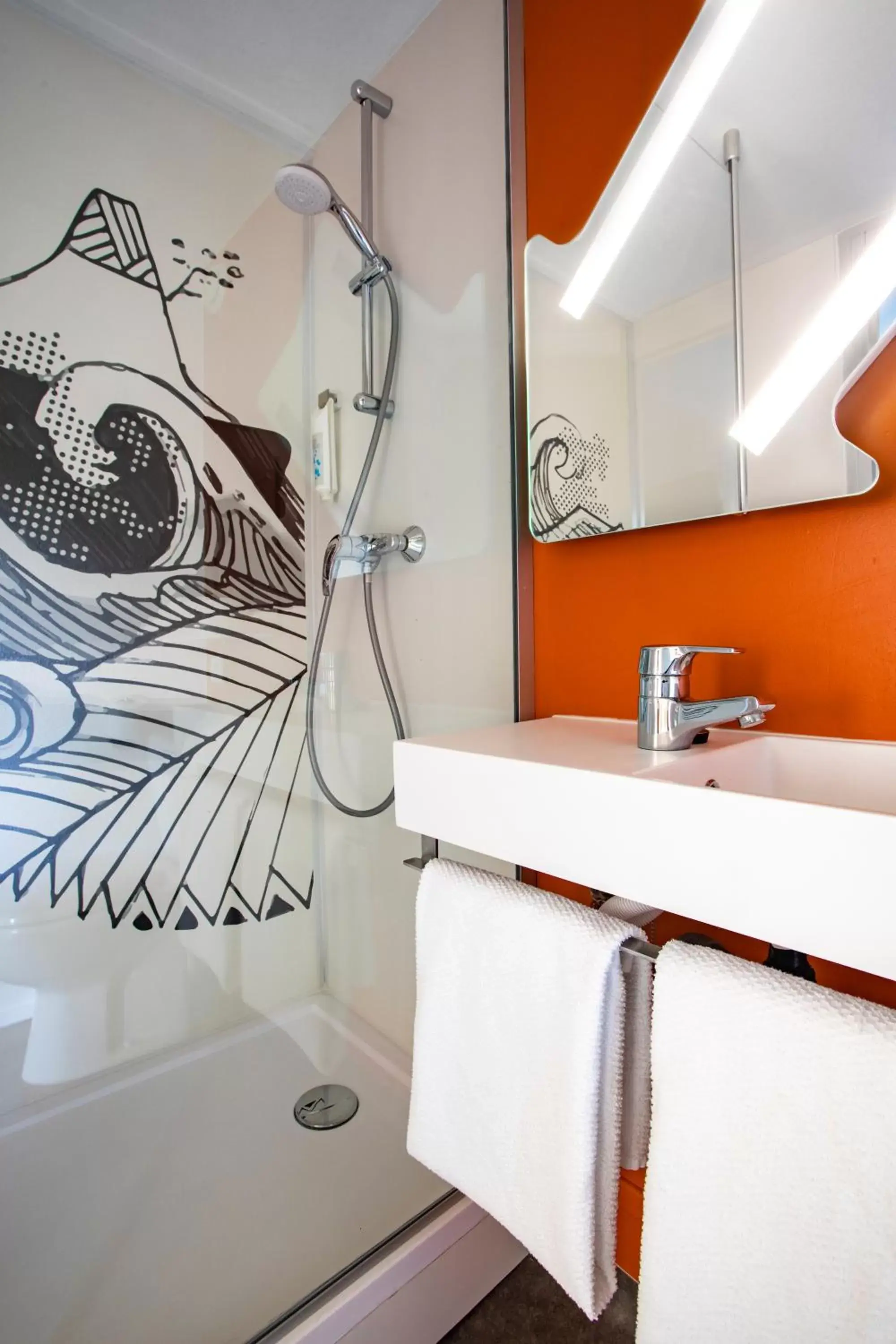 Shower, Bathroom in ibis budget Lorient Caudan