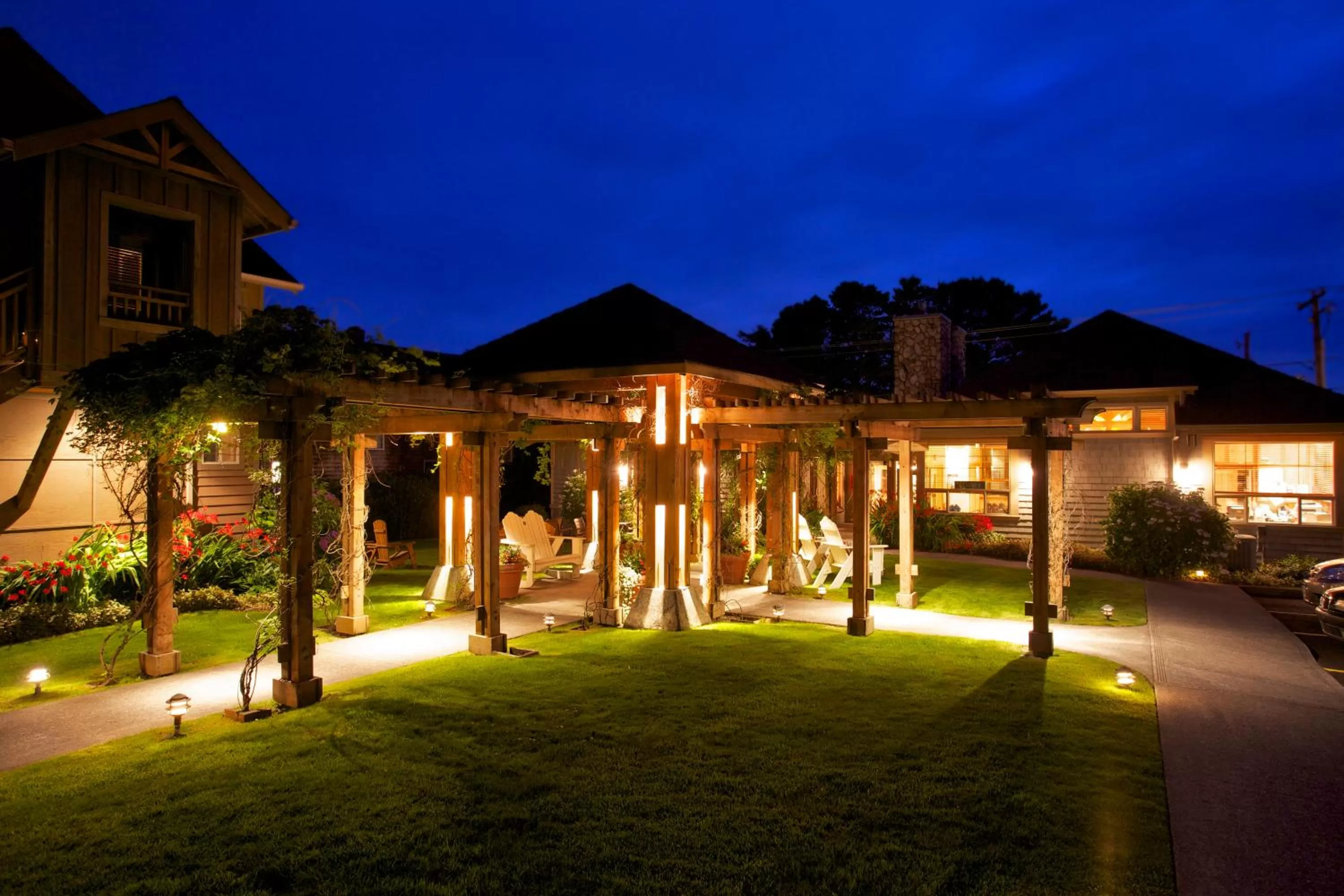Property building in Inn at Cannon Beach