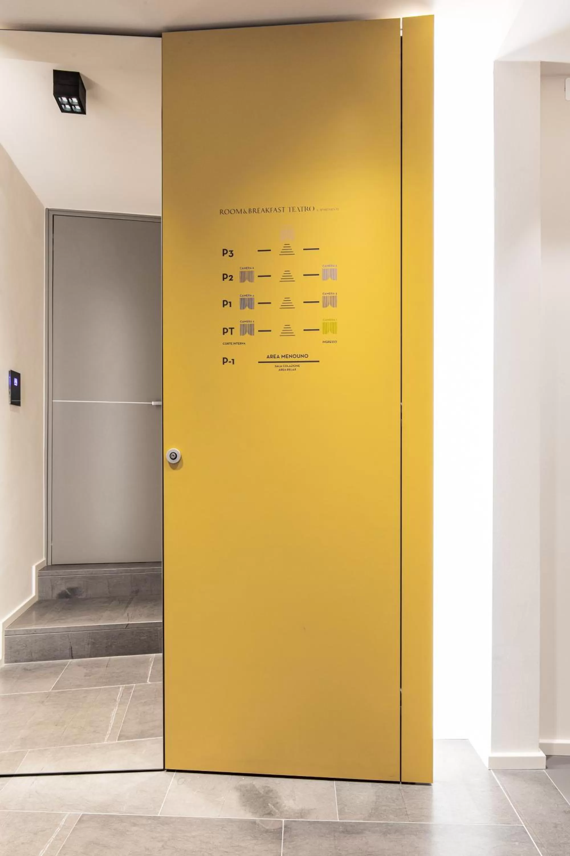 Decorative detail in RB del Teatro&Apartaments