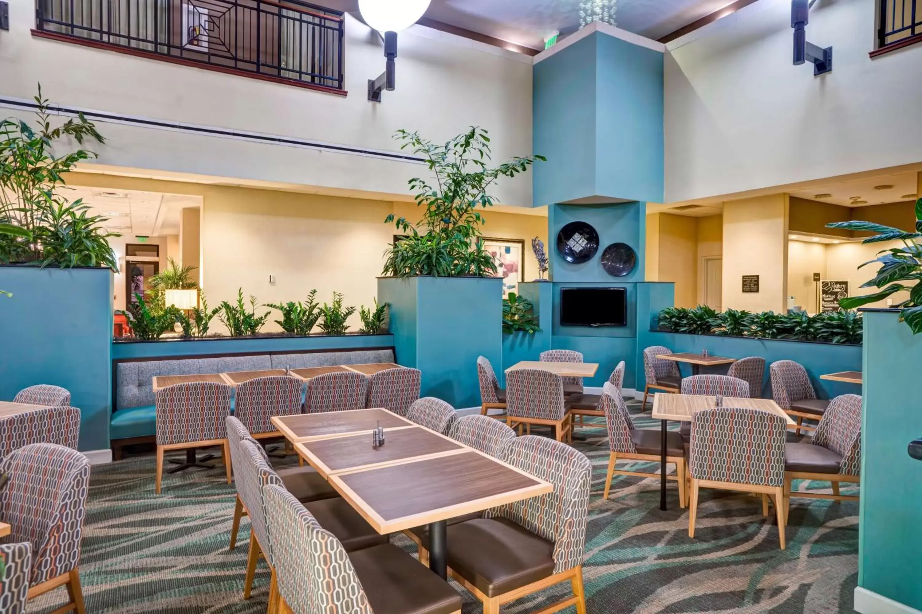 Dining area, Restaurant/Places to Eat in Embassy Suites Fort Myers - Estero