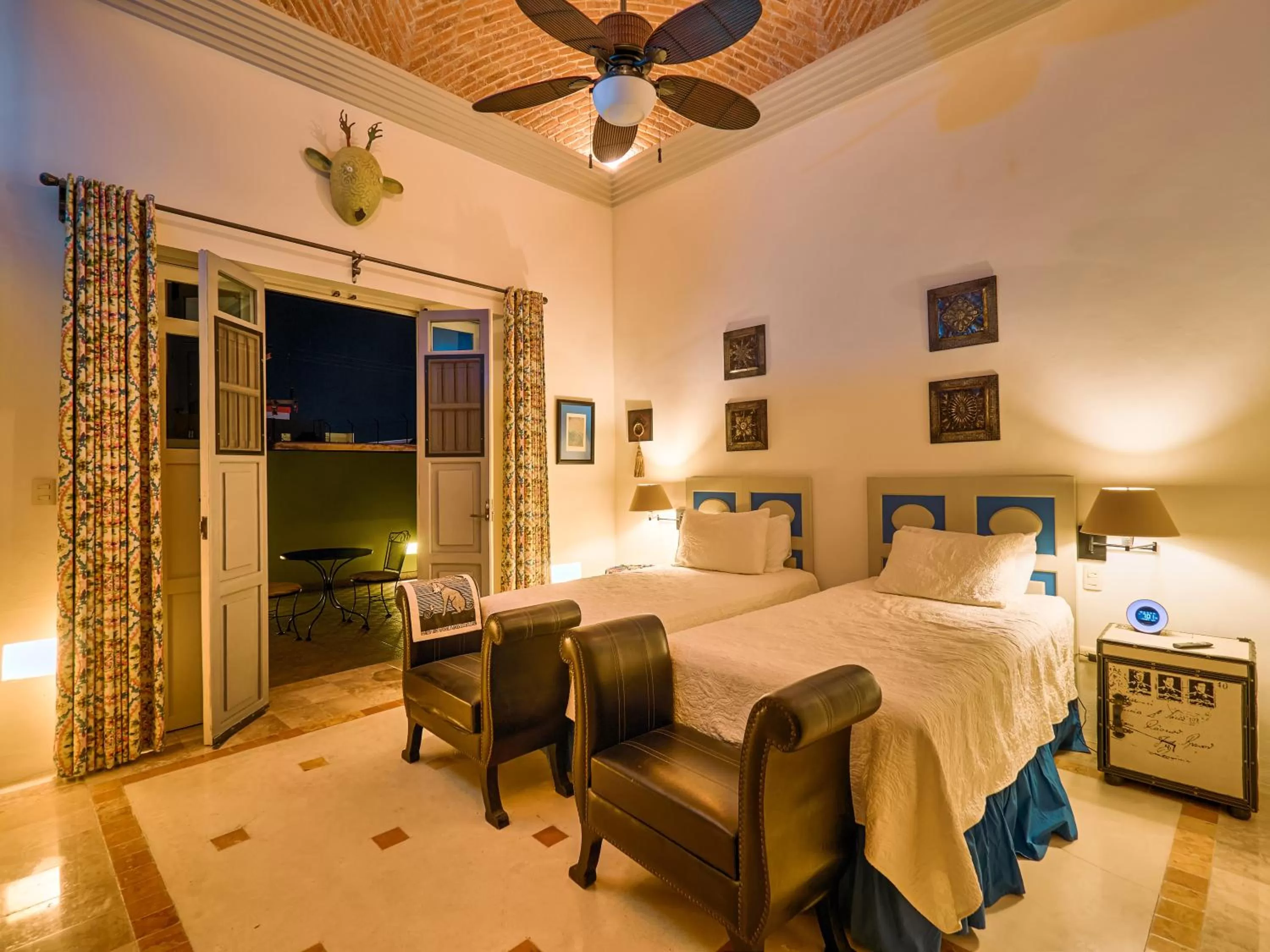 Bed in Casona 66 Merida Boutique Hotel