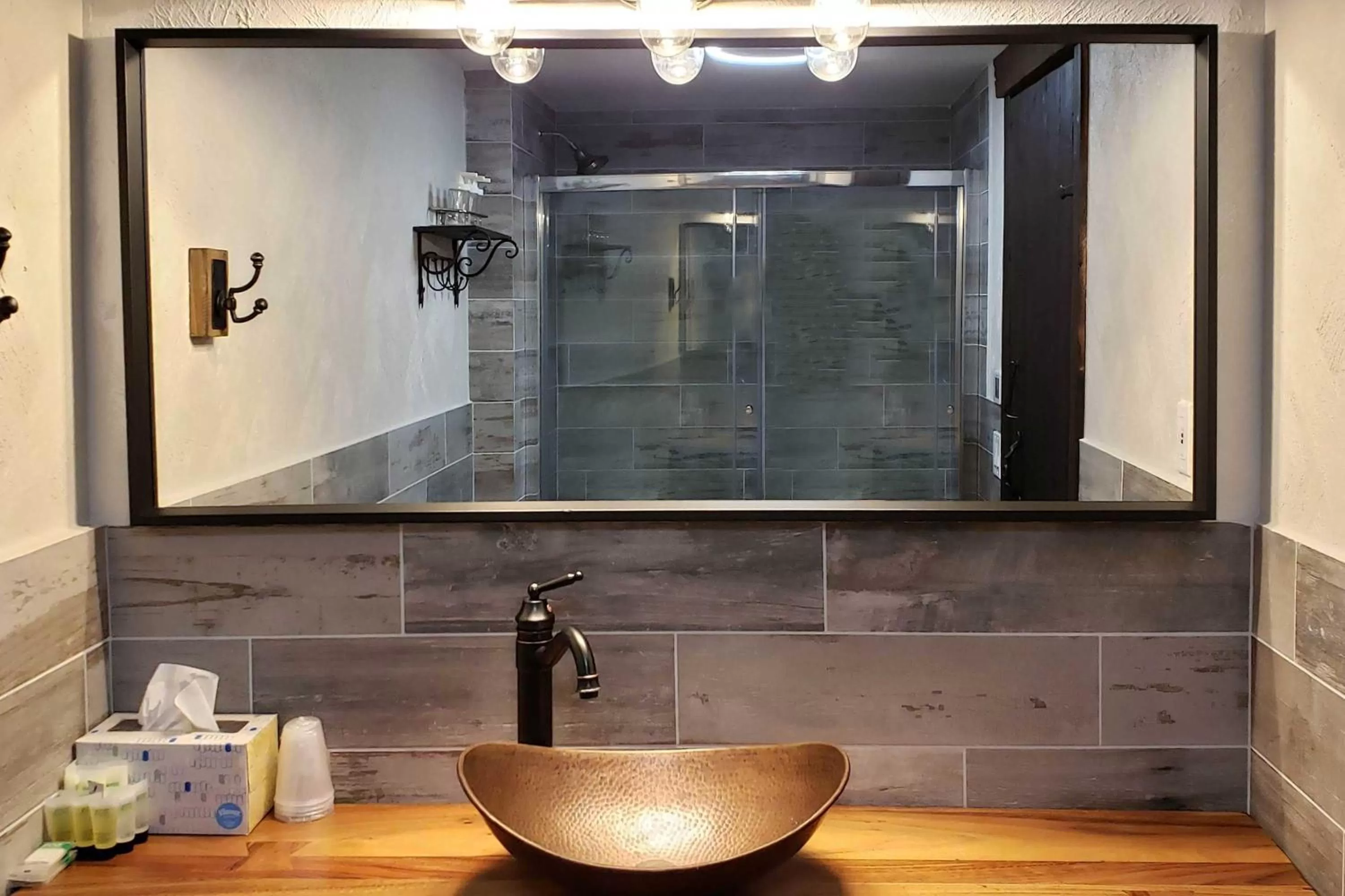 Shower in Paradise Village