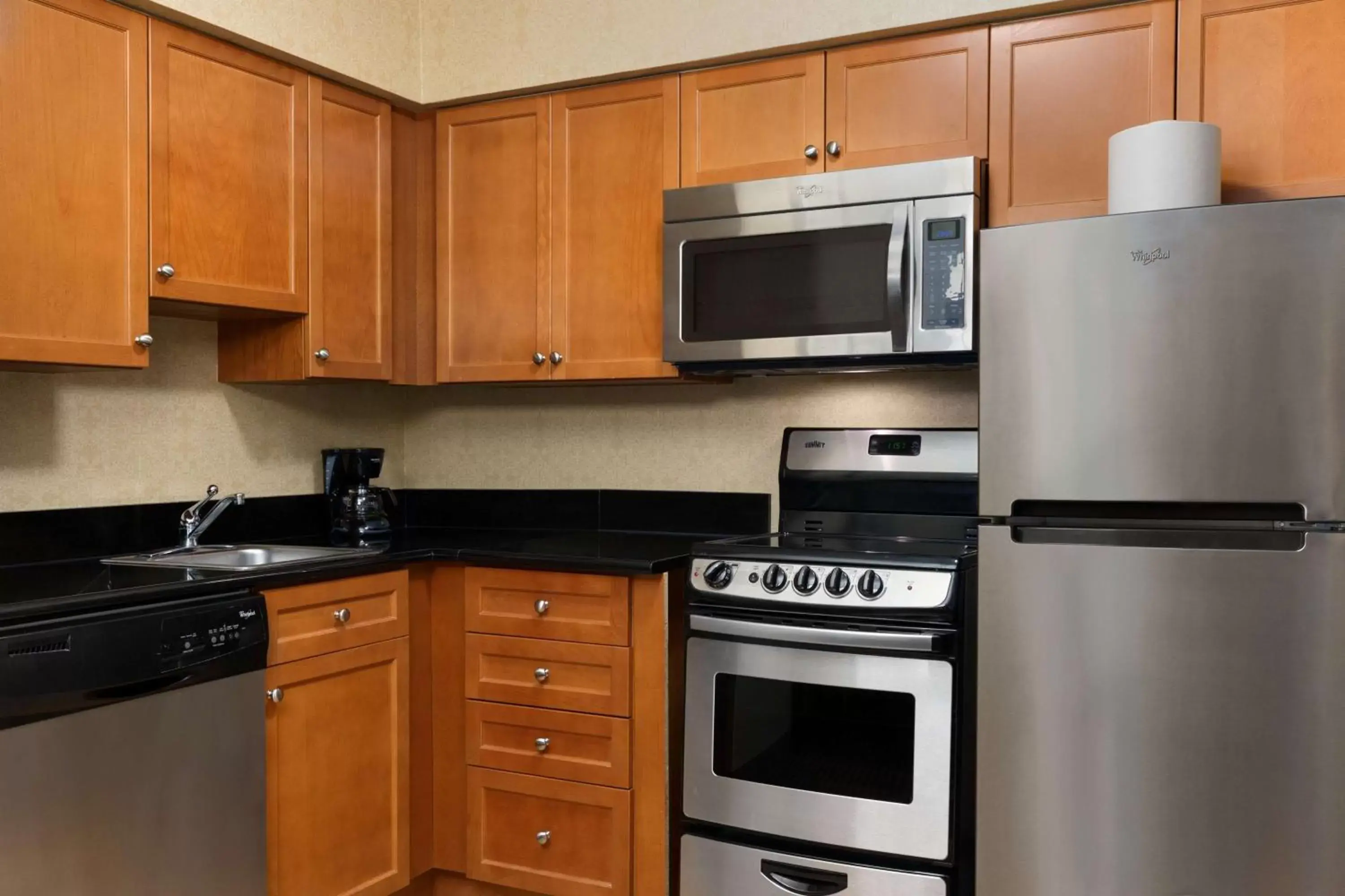 Kitchen or kitchenette, Kitchen/Kitchenette in Homewood Suites by Hilton Houston-Westchase