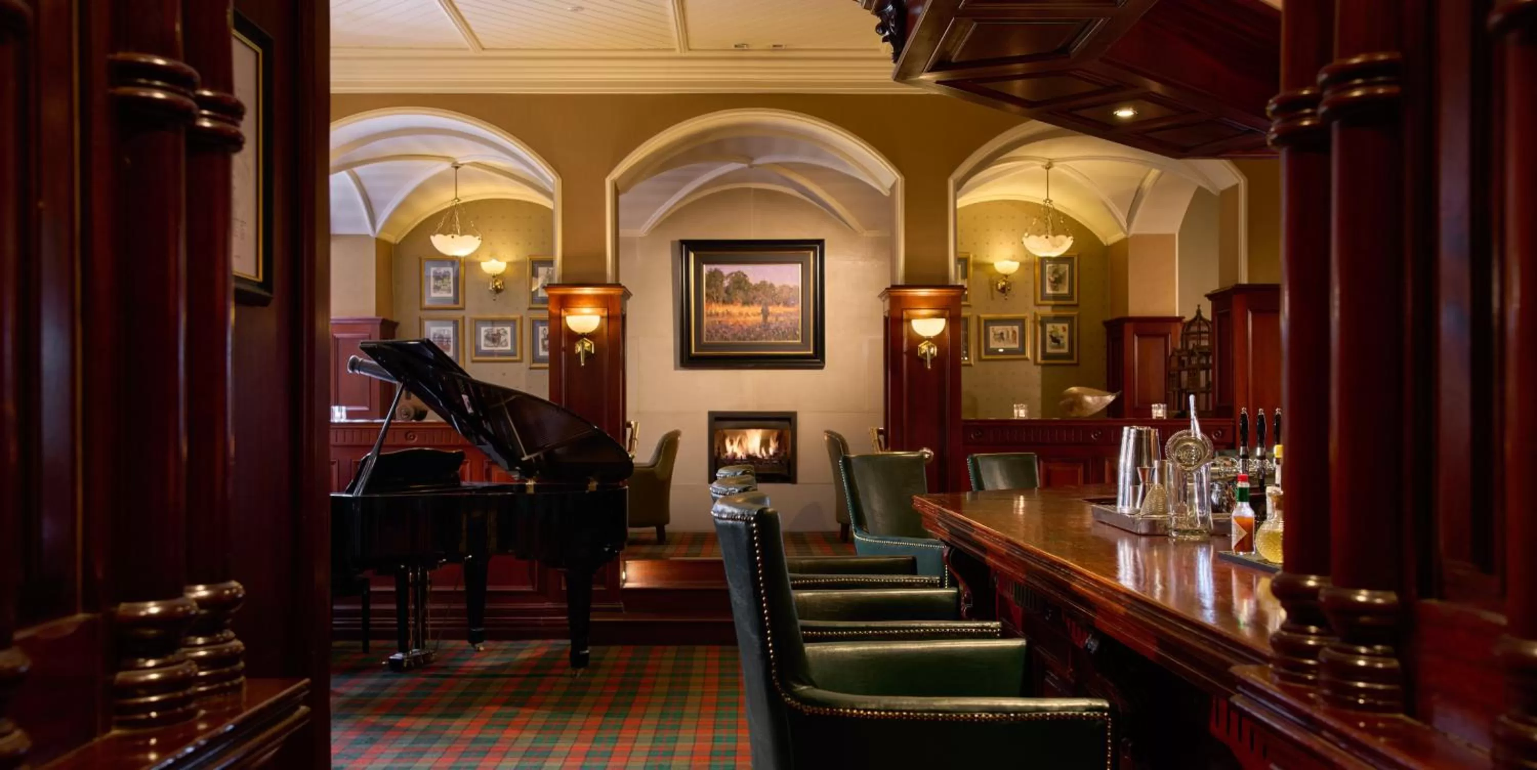 Lounge or bar in The Killarney Park