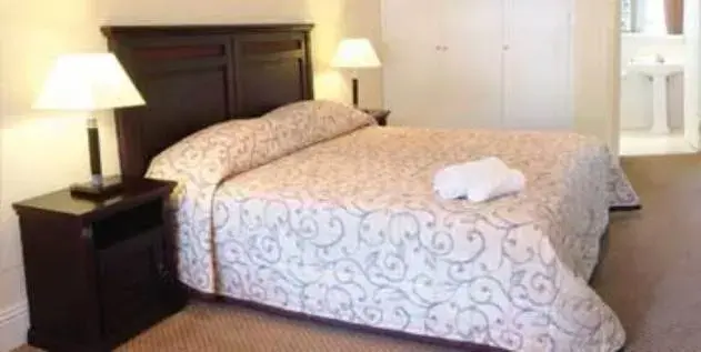 Bed in Sica's Guest House