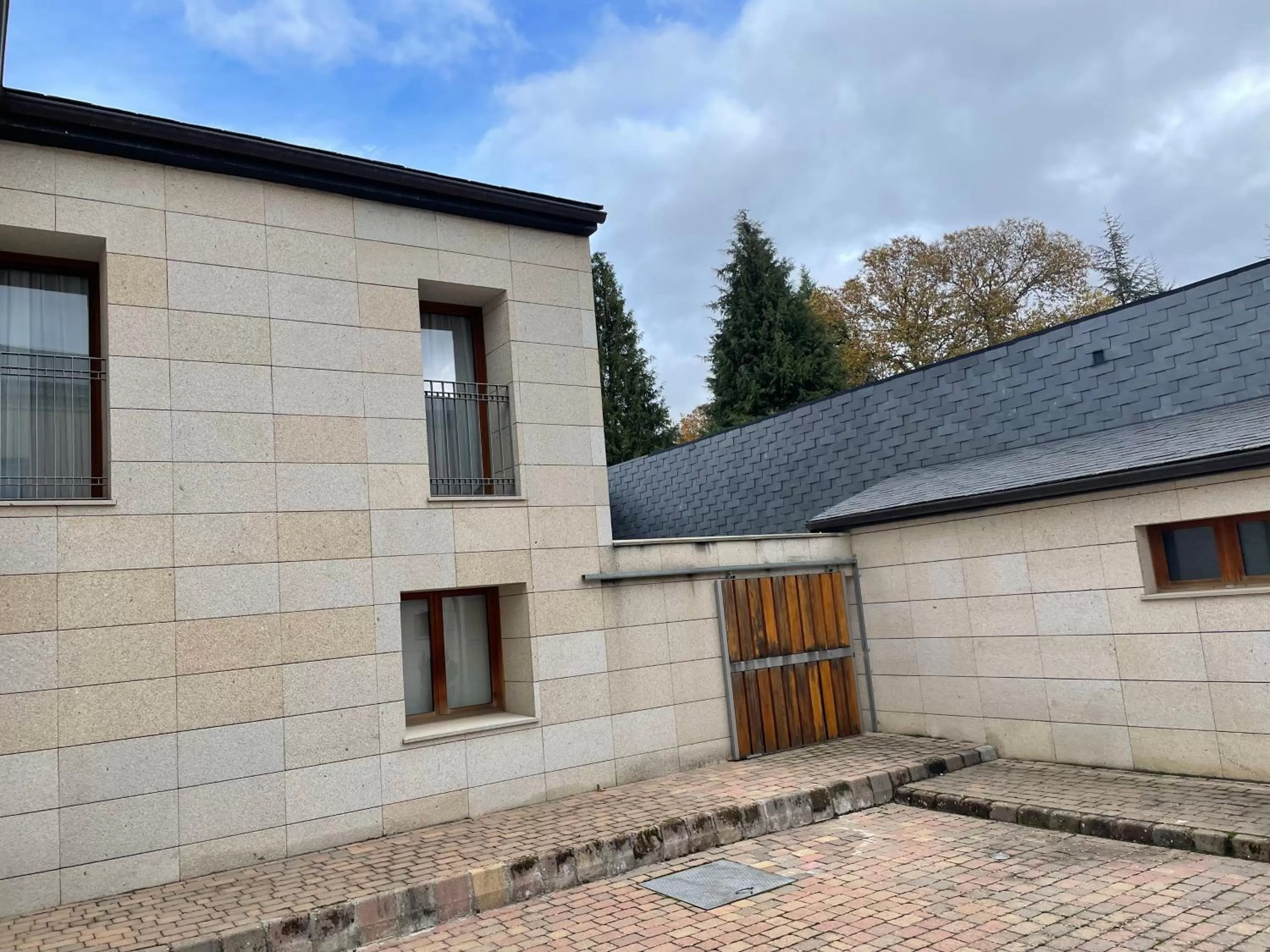 Property building in Parador de Puebla de Sanabria