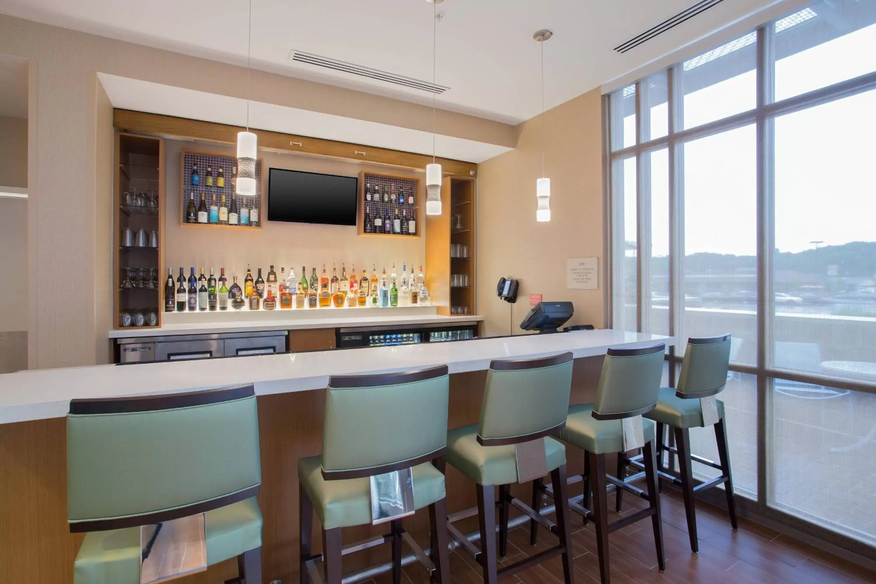 Lobby or reception, Lounge/Bar in SpringHill Suites by Marriott Mount Laurel