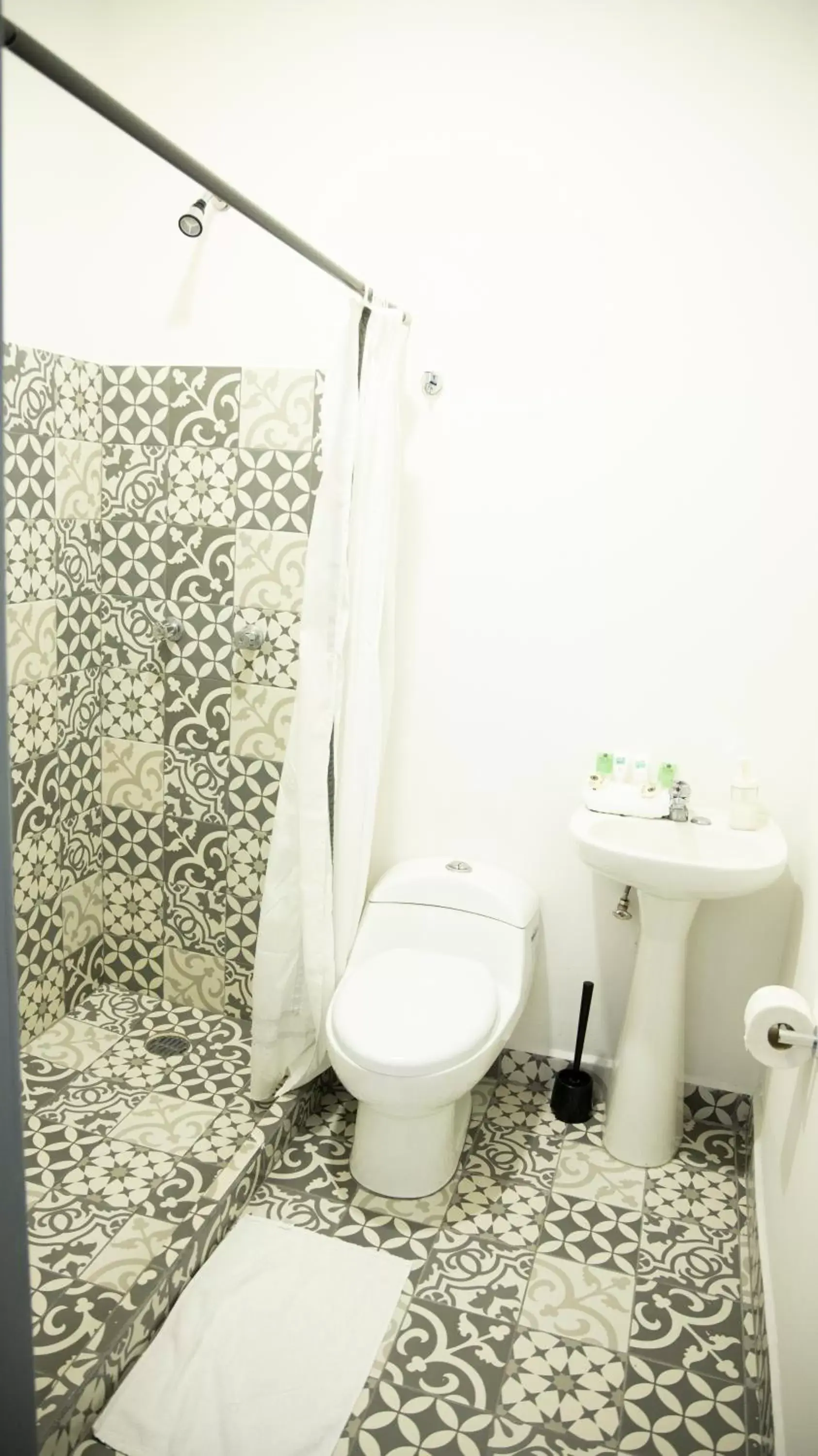 Bathroom in Hotel Singular Antara