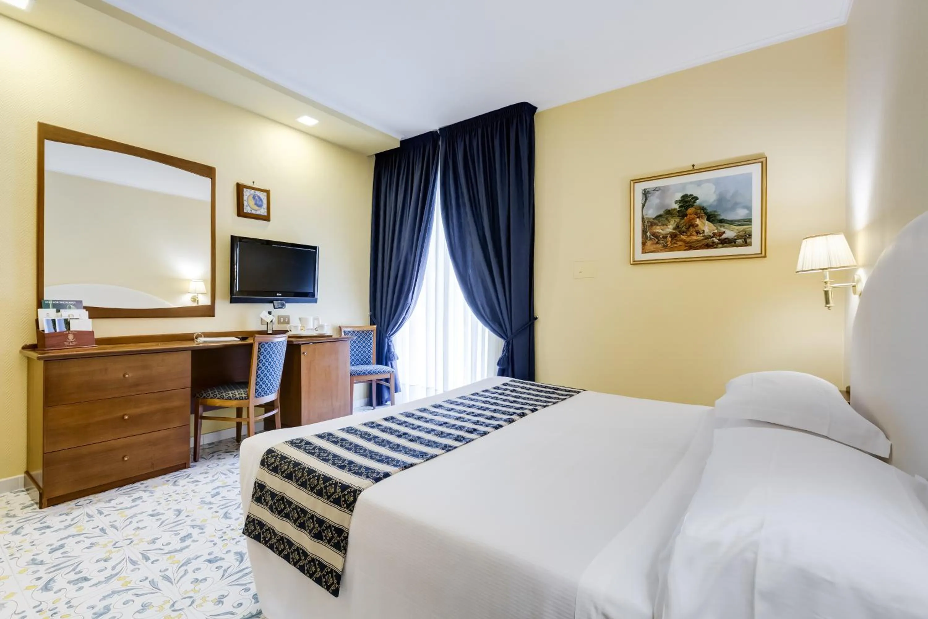 Photo of the whole room, Bed in Best Western Hotel La Solara