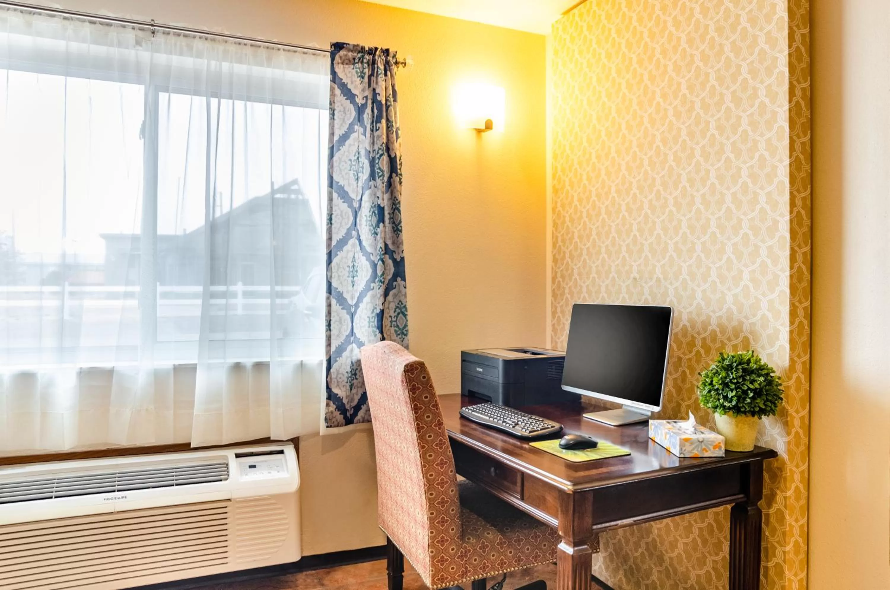 Business facilities in Cheyenne Guest Inn